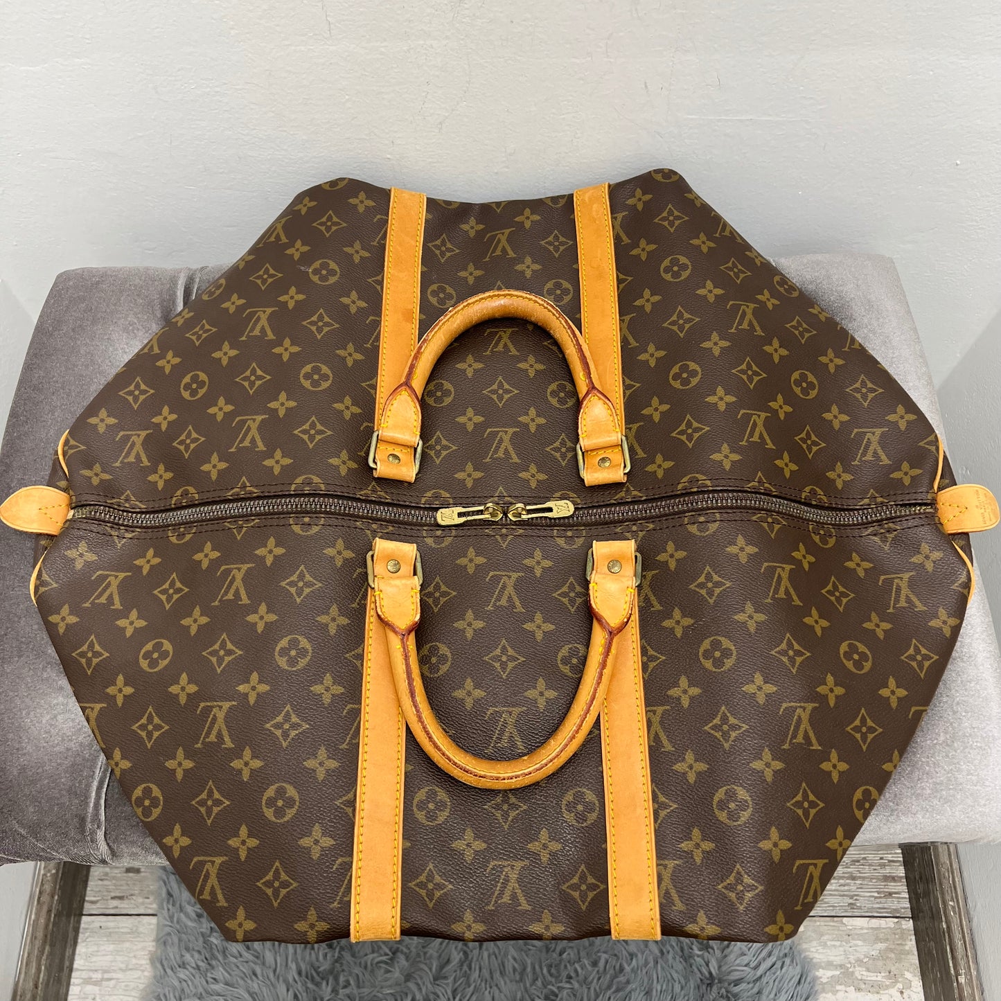 Louis Vuitton Monogram Keepall 55 Duffle Bag