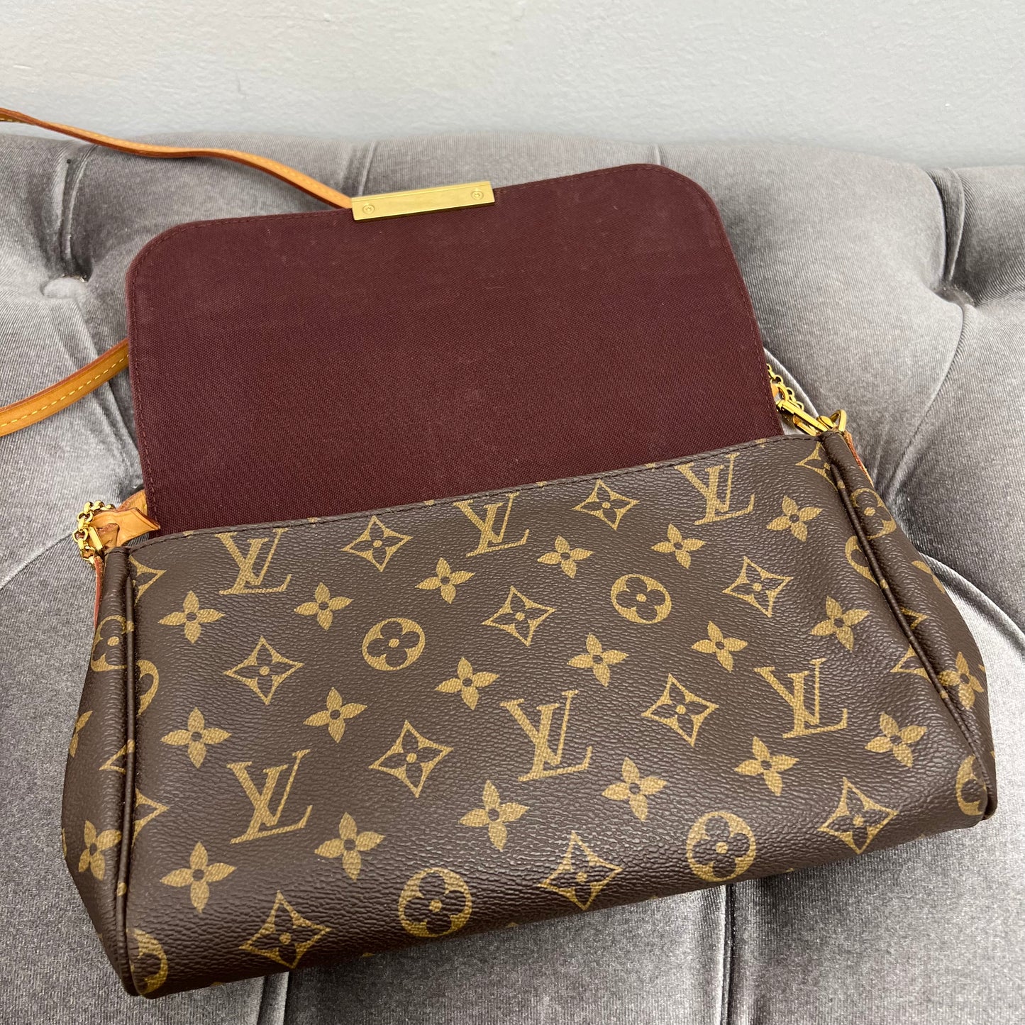 Louis Vuitton Monogram Favorite MM