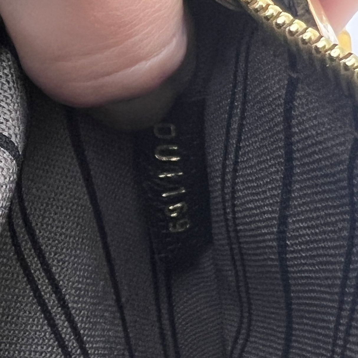 Louis Vuitton Pochette Métis Black Empreinte Leather