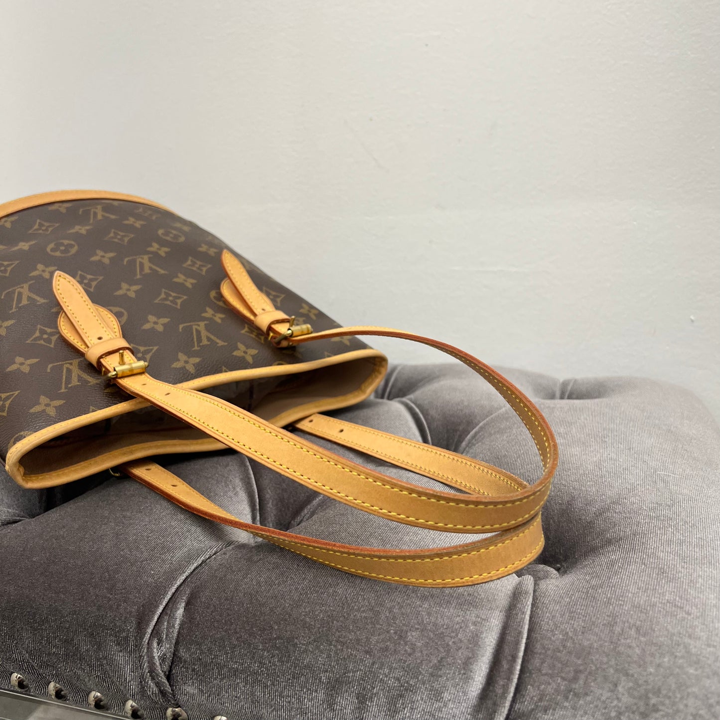 Louis Vuitton Petite Bucket Bag Monogram