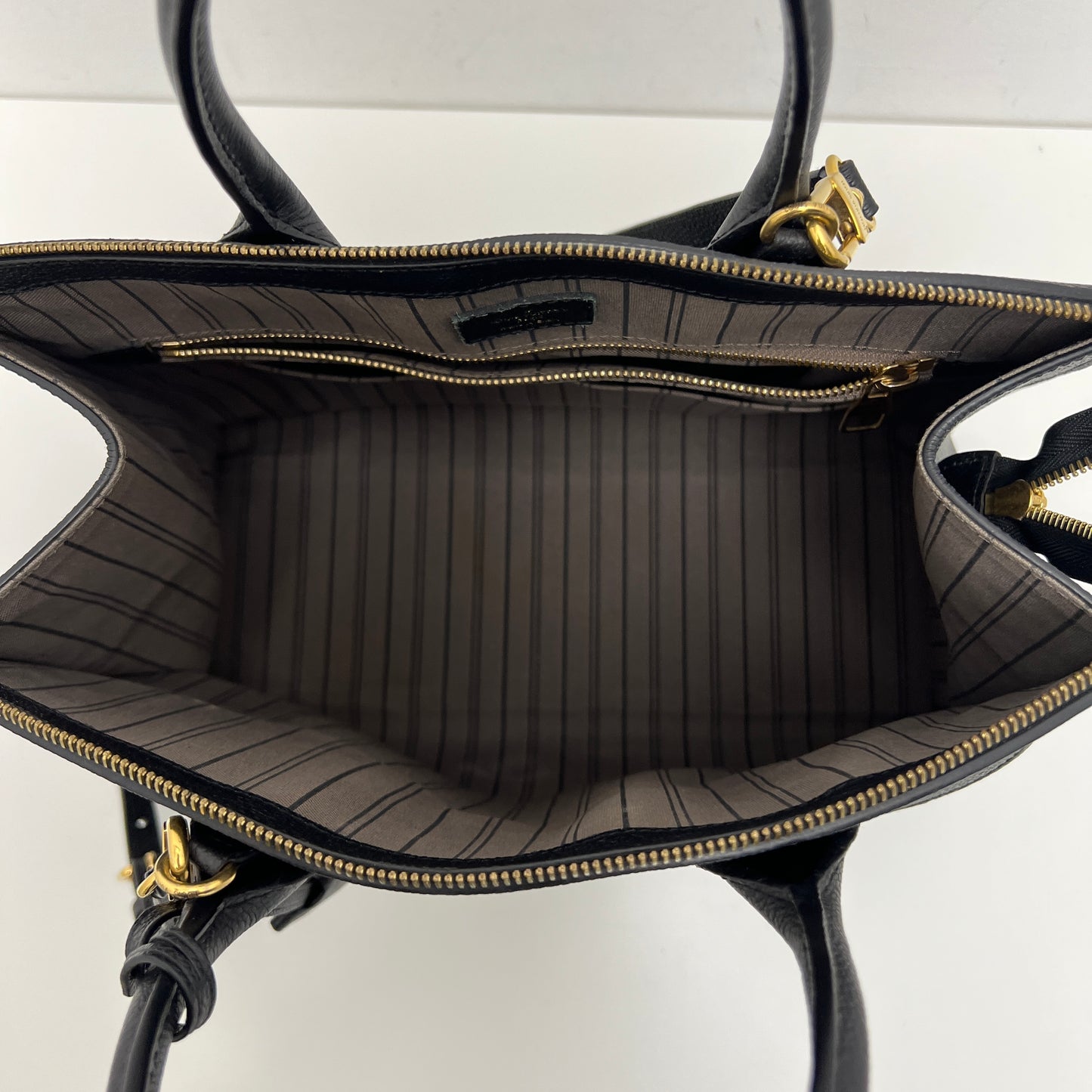 Louis Vuitton Pont Neuf MM Monogram Empreinte