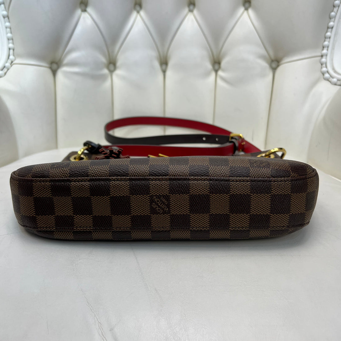 Louis Vuitton South Bank Crossbody Damier Ebene