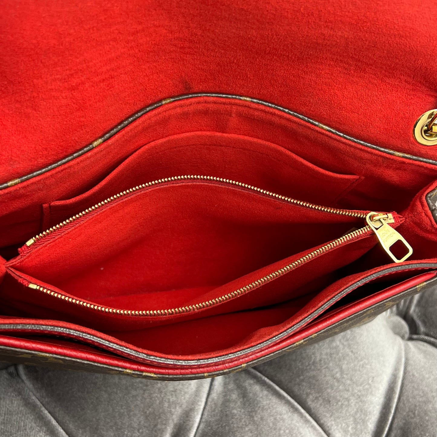 Louis Vuitton Pallas Chain Shoulder Bag Monogram Red