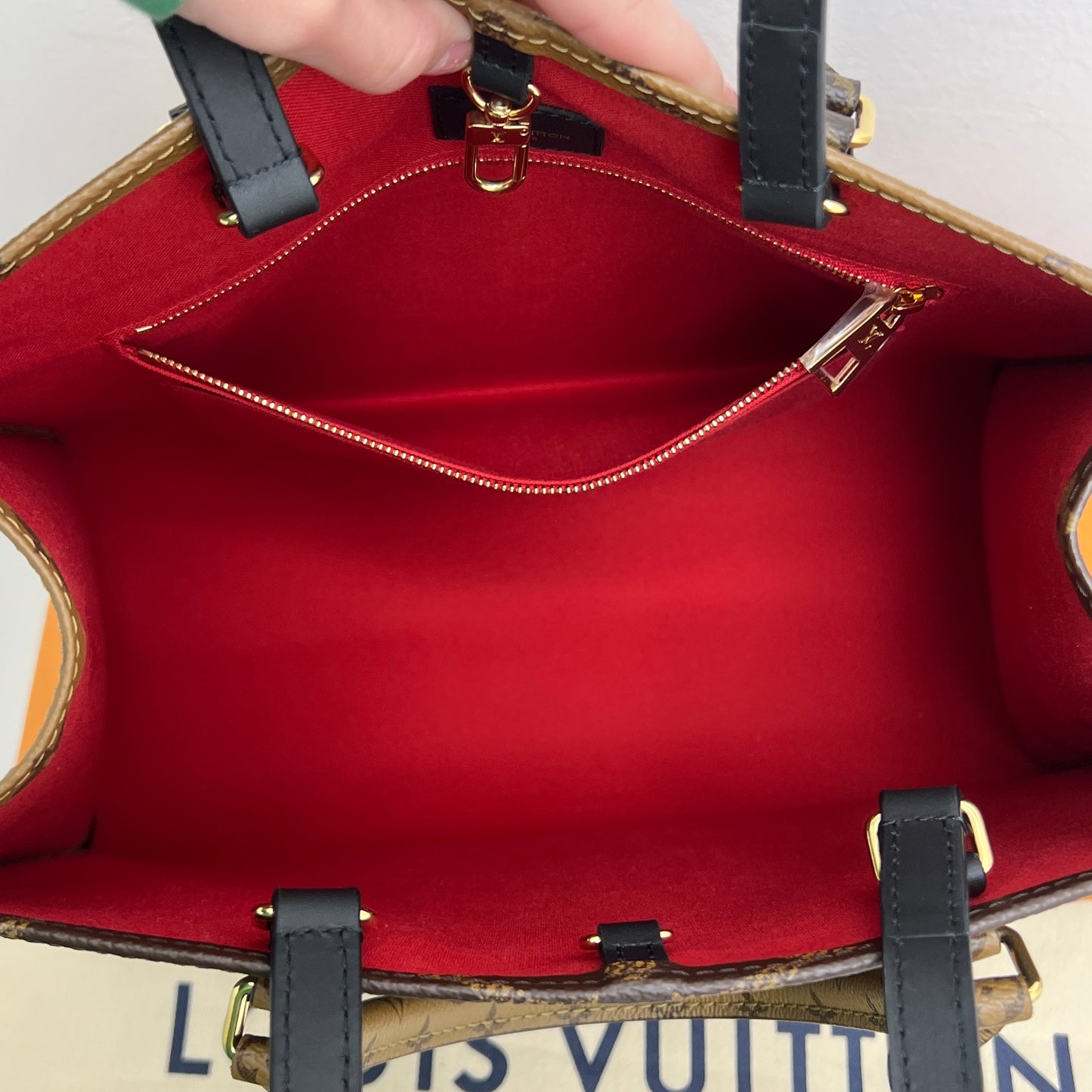 Louis Vuitton On the Go MM Monogram Reverse with Box & Dust Bag