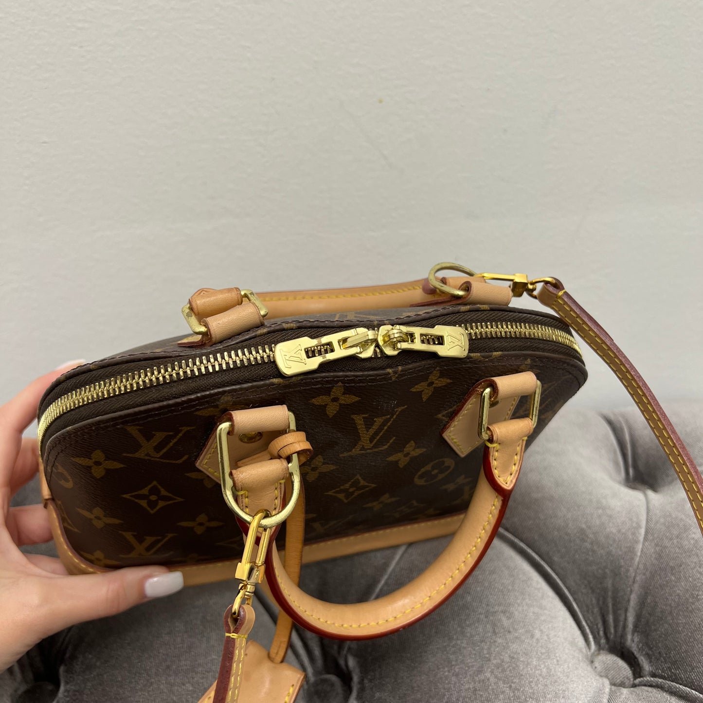 Louis Vuitton Alma BB Monogram