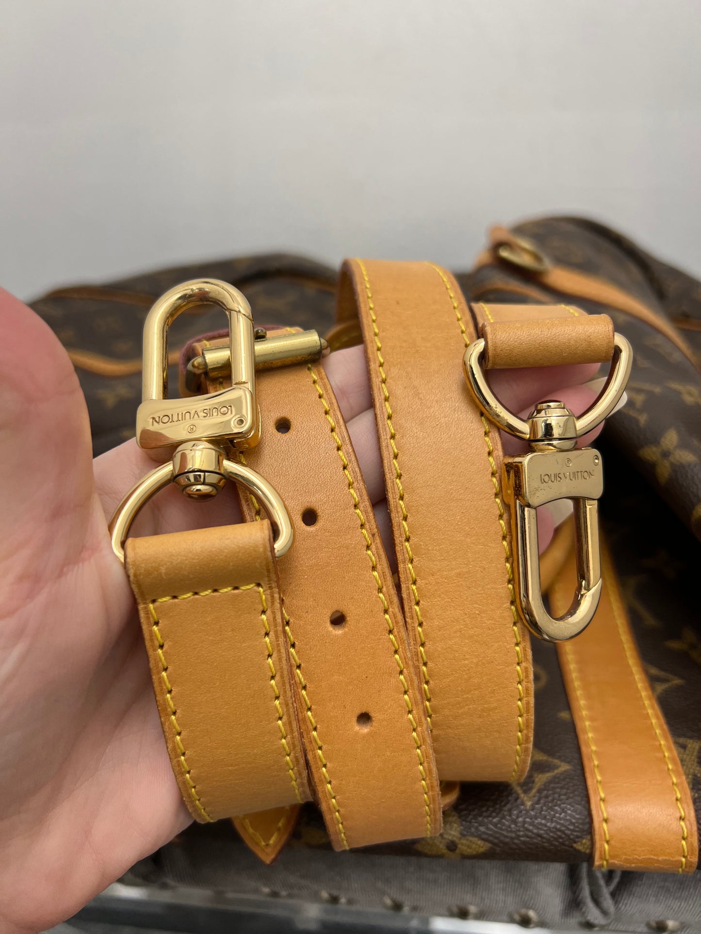 Louis Vuitton Keepall 55 Bandouliere Monogram Duffle Bag
