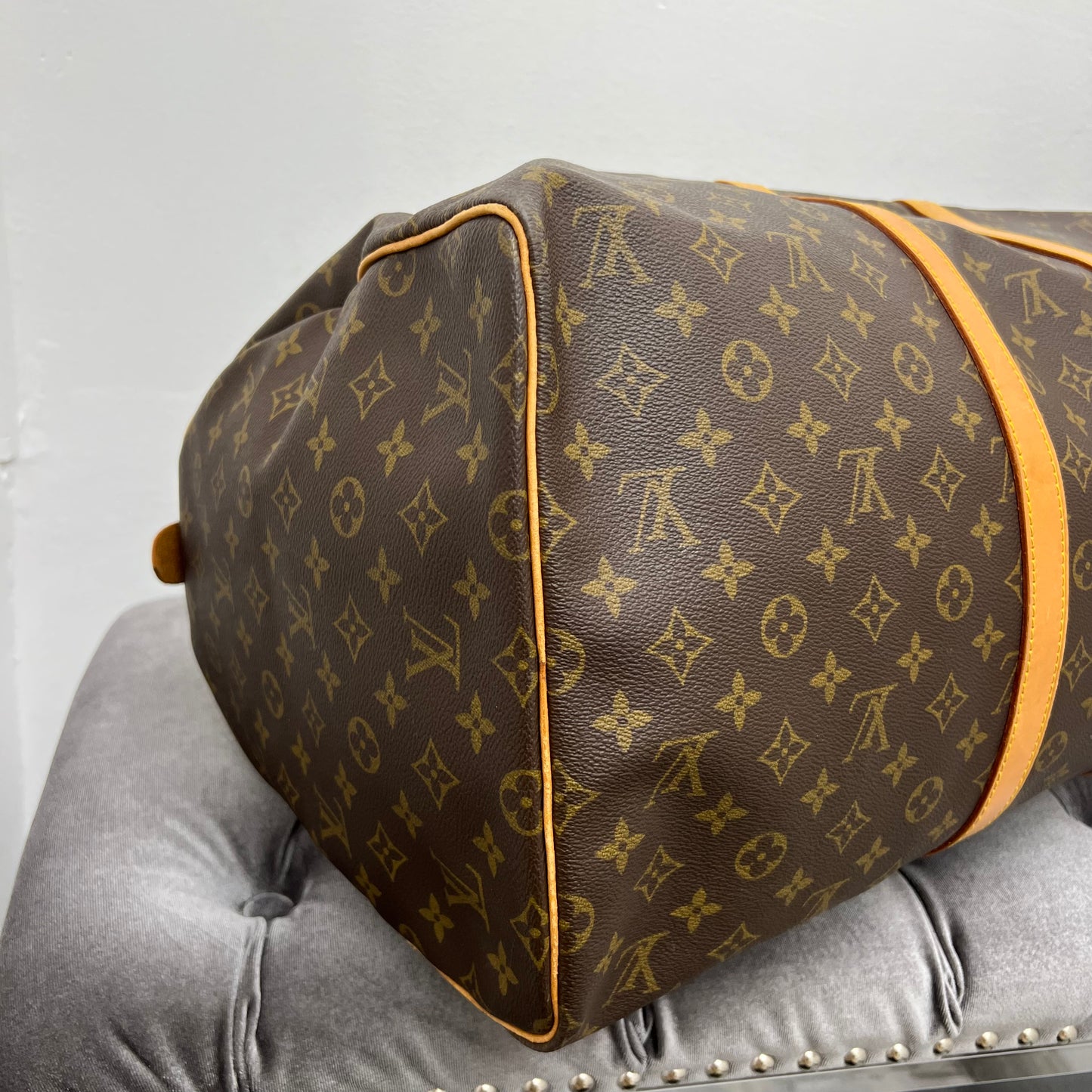 Louis Vuitton Monogram Keepall 55 Duffle Bag
