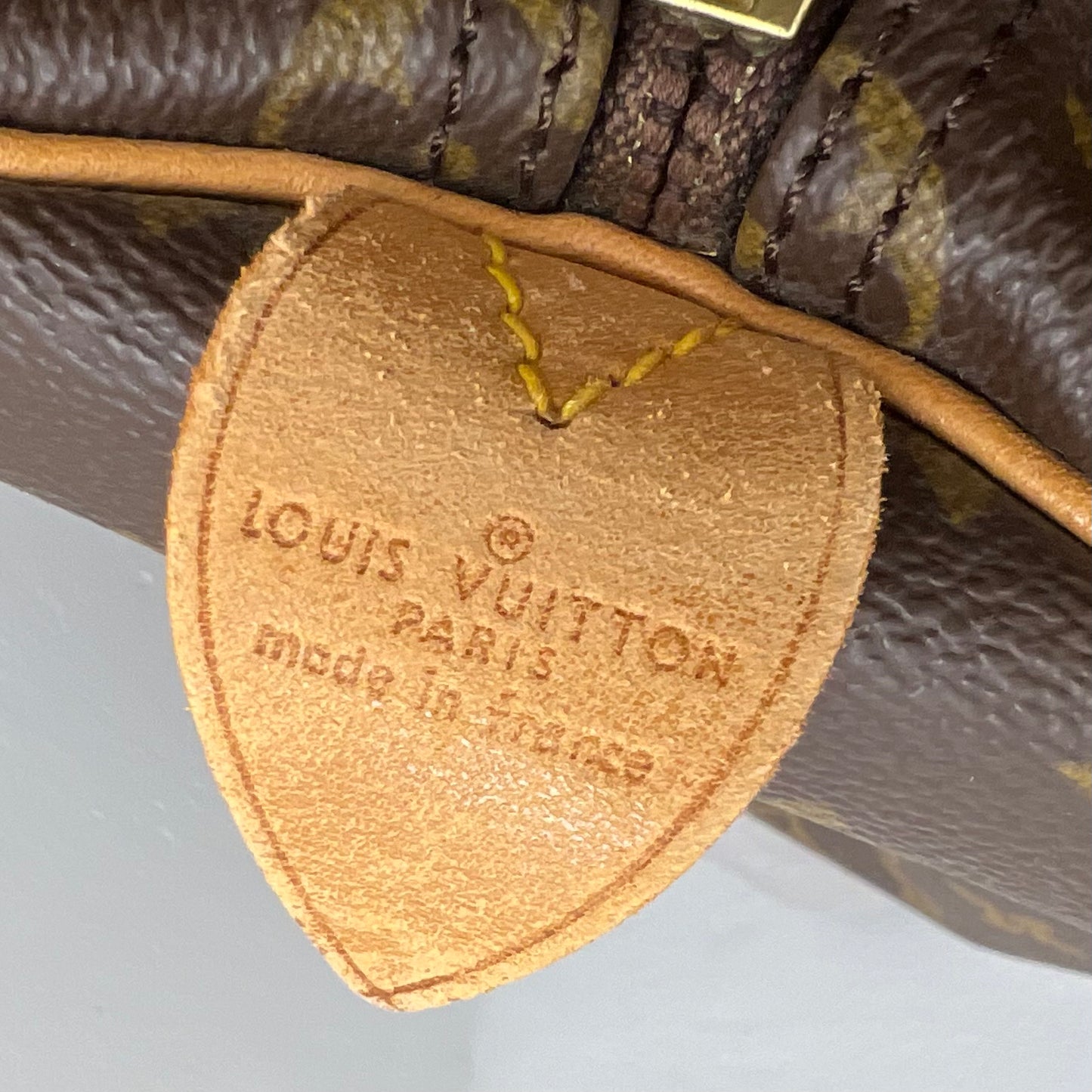 Louis Vuitton Monogram Keepall 55 Duffle Bag