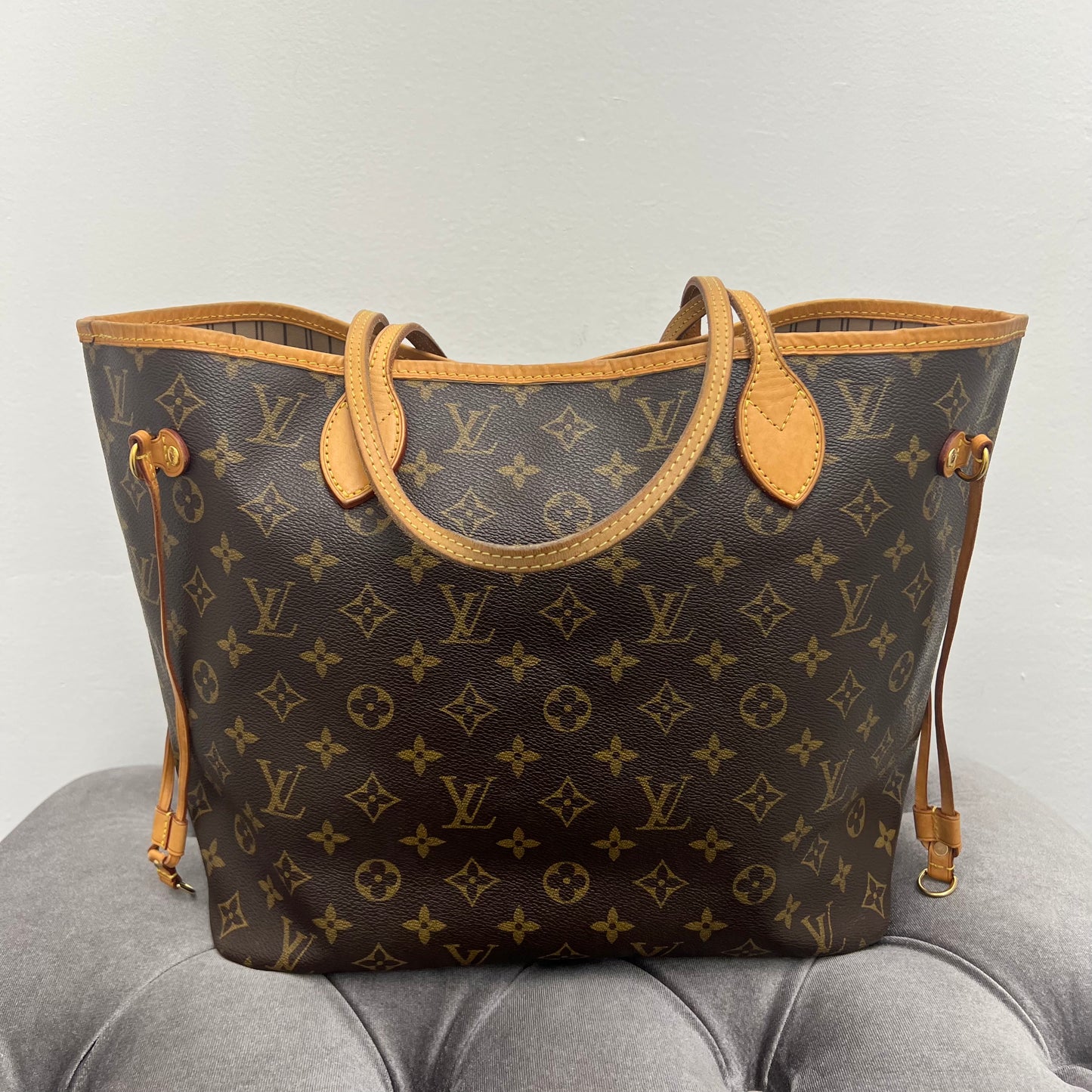 Louis Vuitton Neverfull MM Monogram