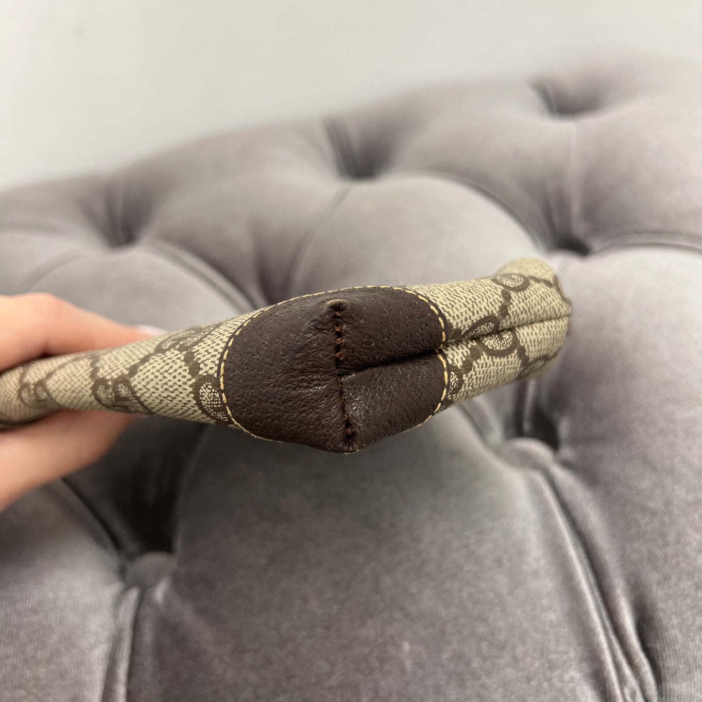 Gucci Vintage Kiss Lock Pouch