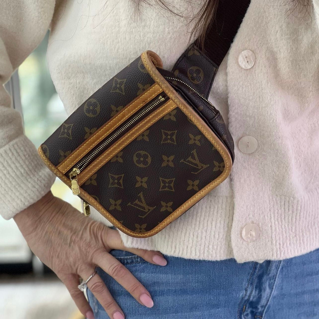 Louis Vuitton Bosphore Waist Belt Bag Monogram