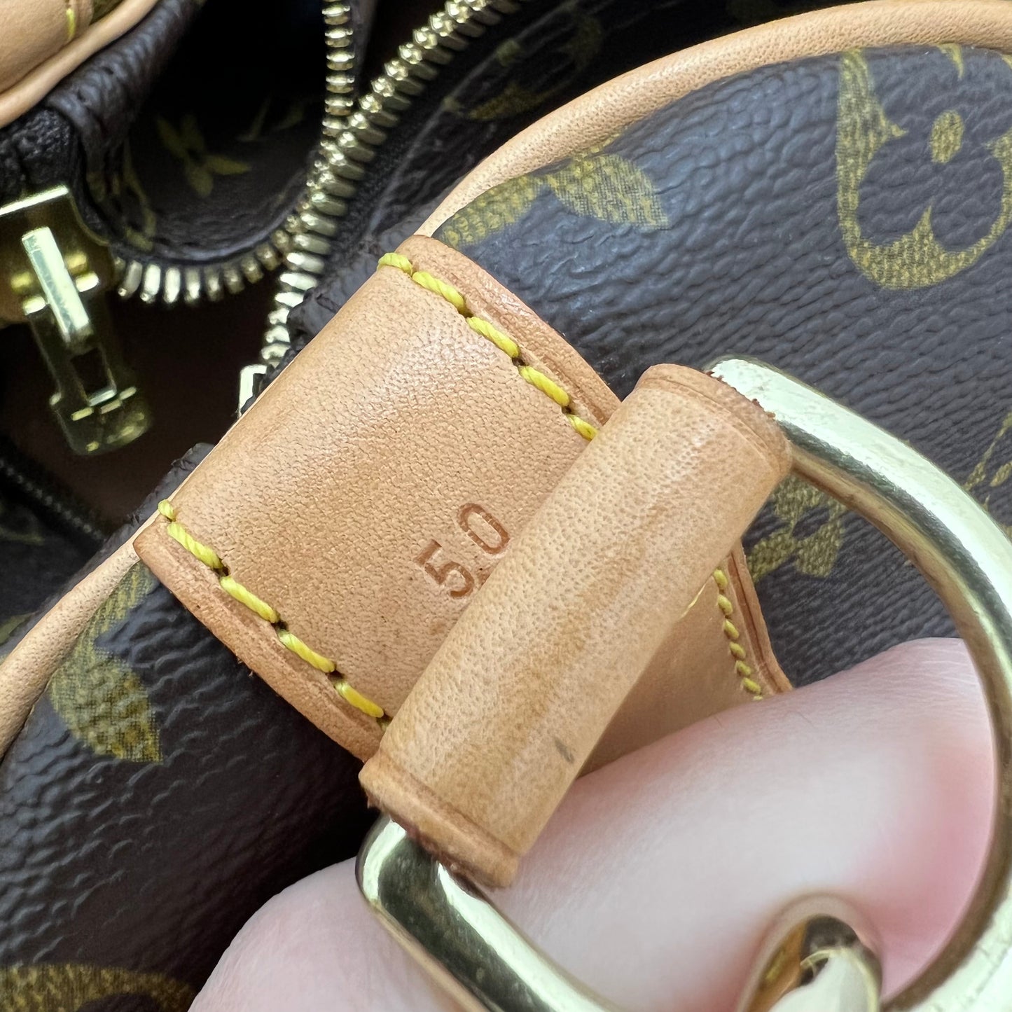 Louis Vuitton Monogram Keepall 50 Bandouliere Duffle Bag