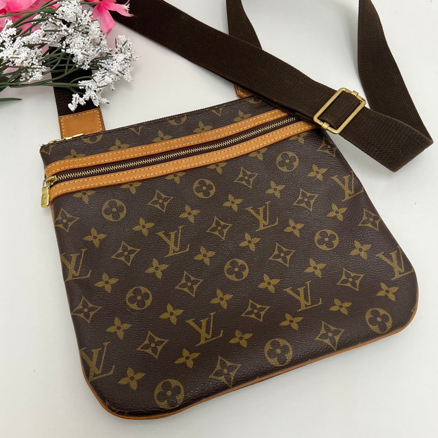 Louis Vuitton Bosphore Pochette Crossbody, Monogram