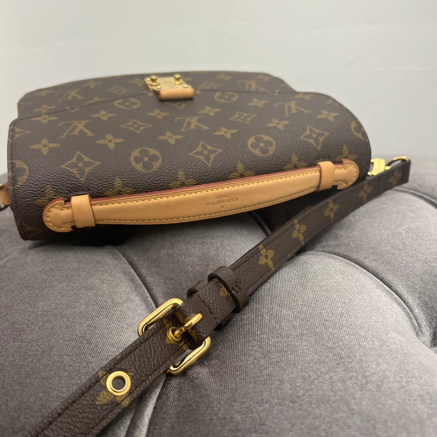 Louis Vuitton Pochette Métis Monogram