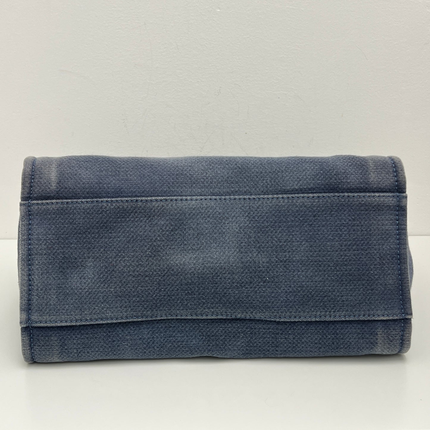Chanel Deauville Tote Denim Medium hi