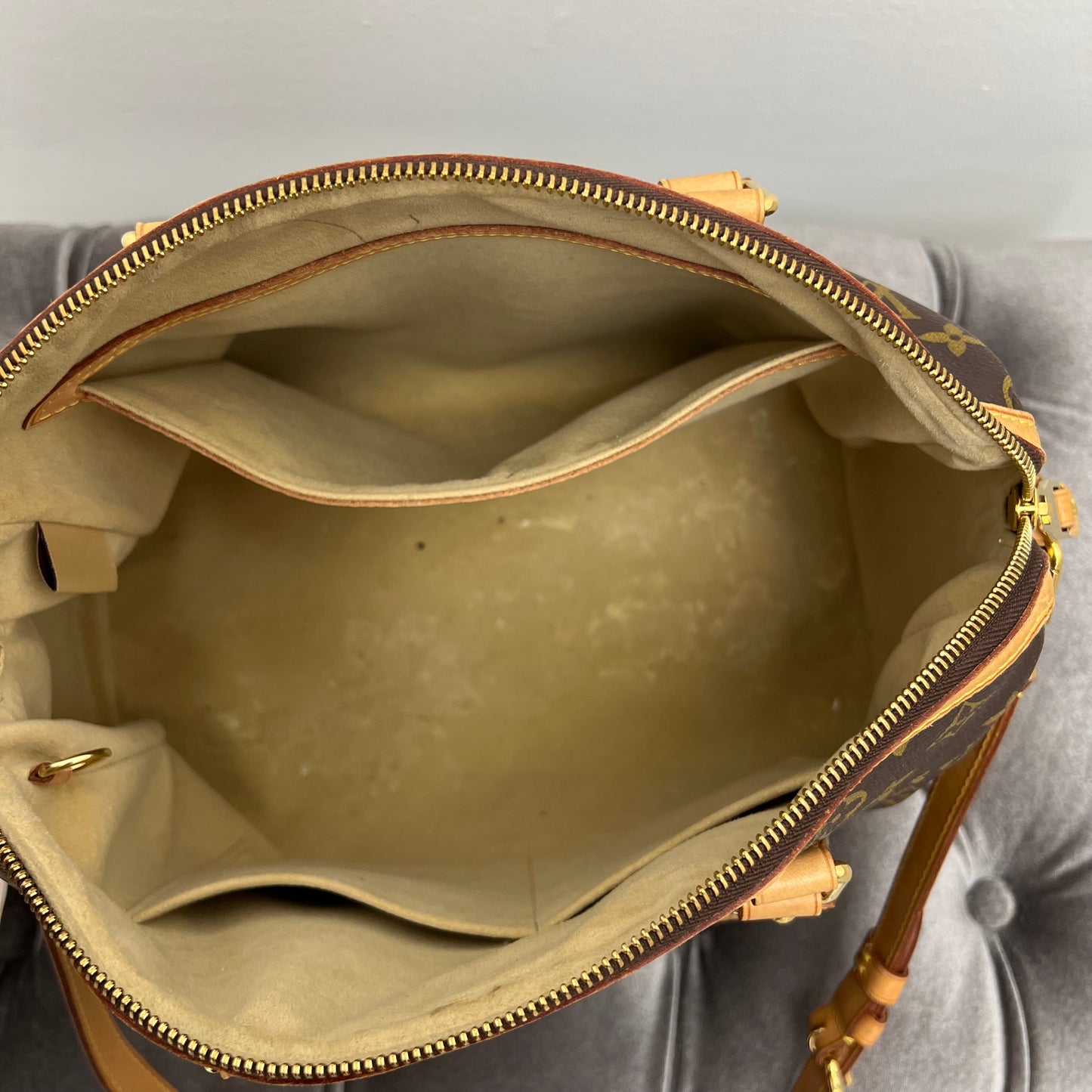 Louis Vuitton Monogram Retiro PM
