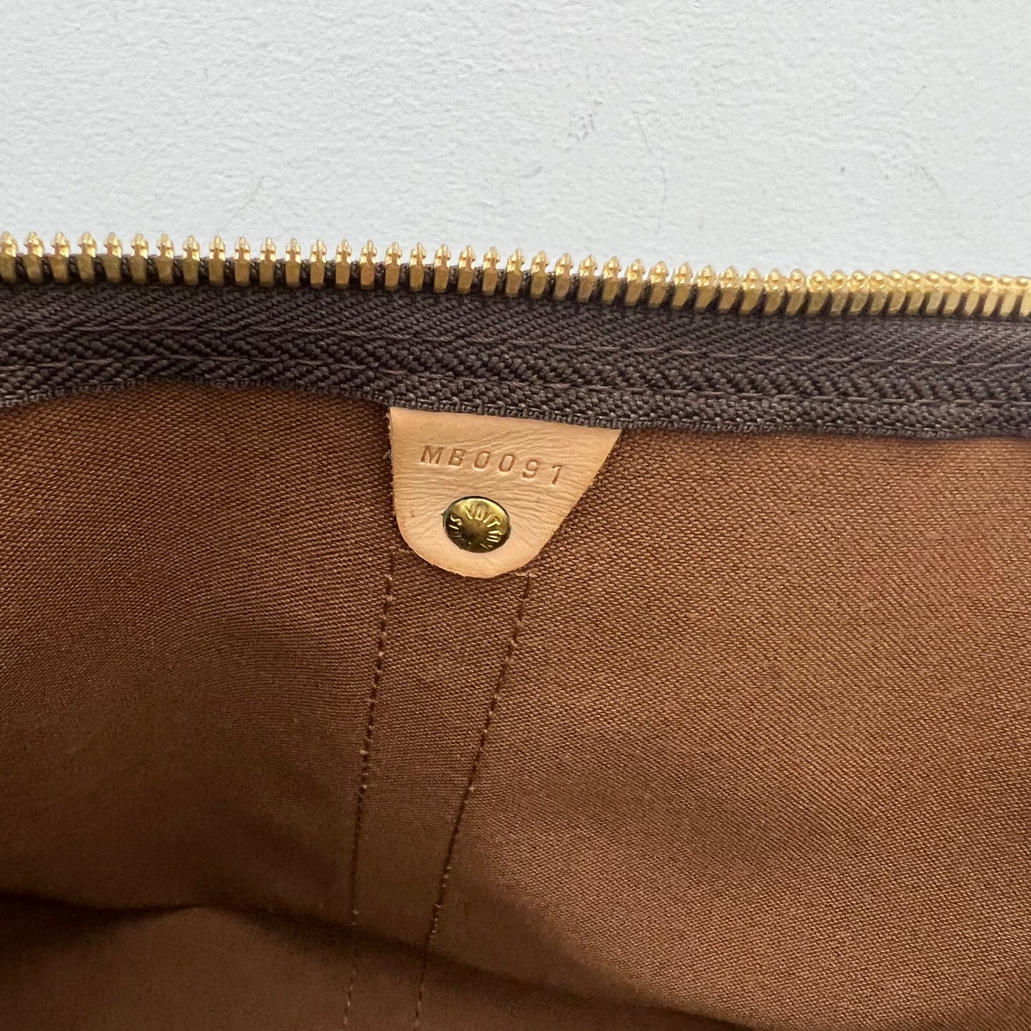 Louis Vuitton Monogram Keepall 50 Bandouliere Duffle Bag
