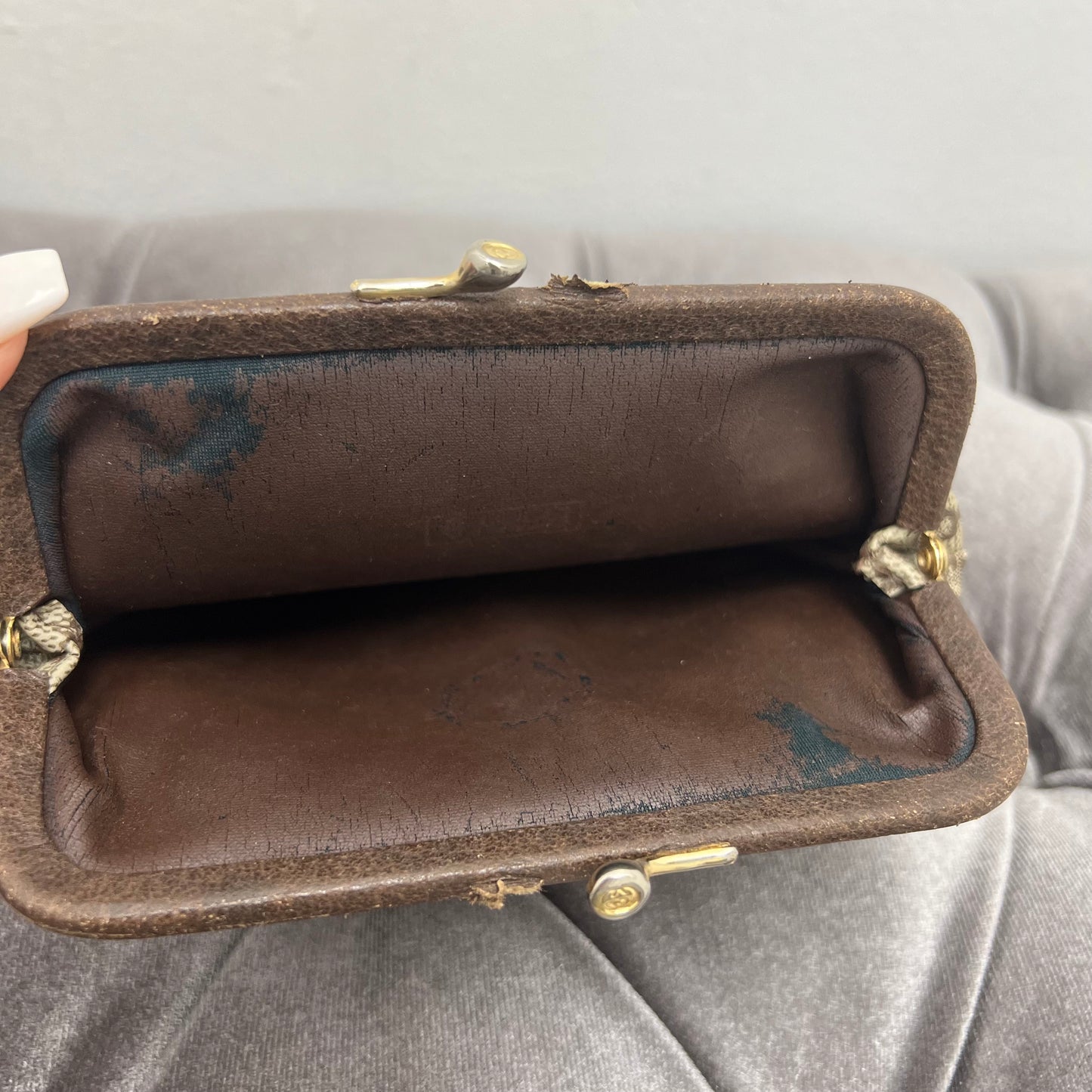 Gucci Vintage Kiss Lock Pouch