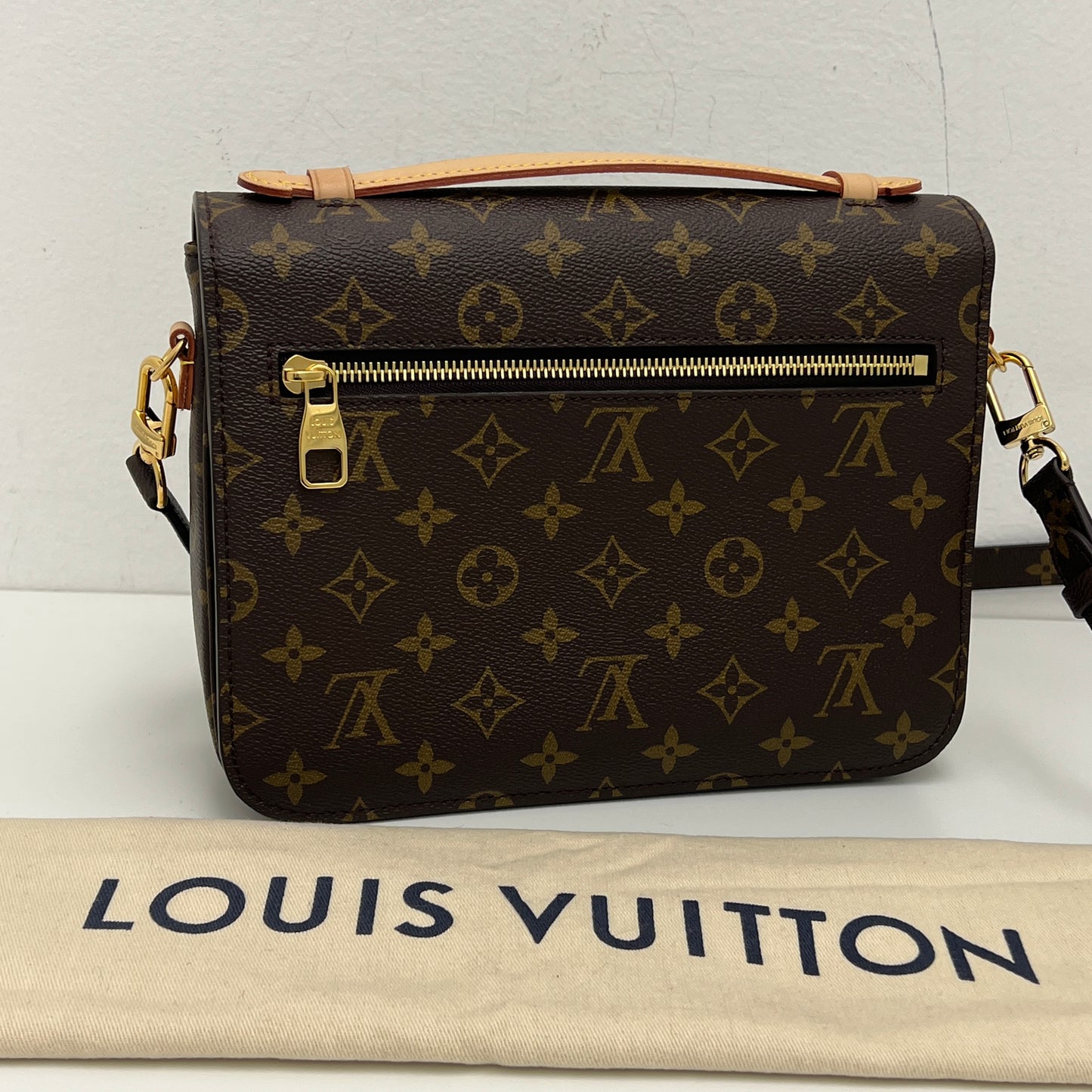 Louis Vuitton Pochette Métis Monogram