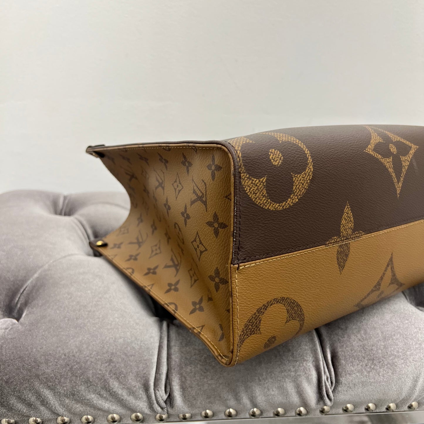 Louis Vuitton On the Go MM