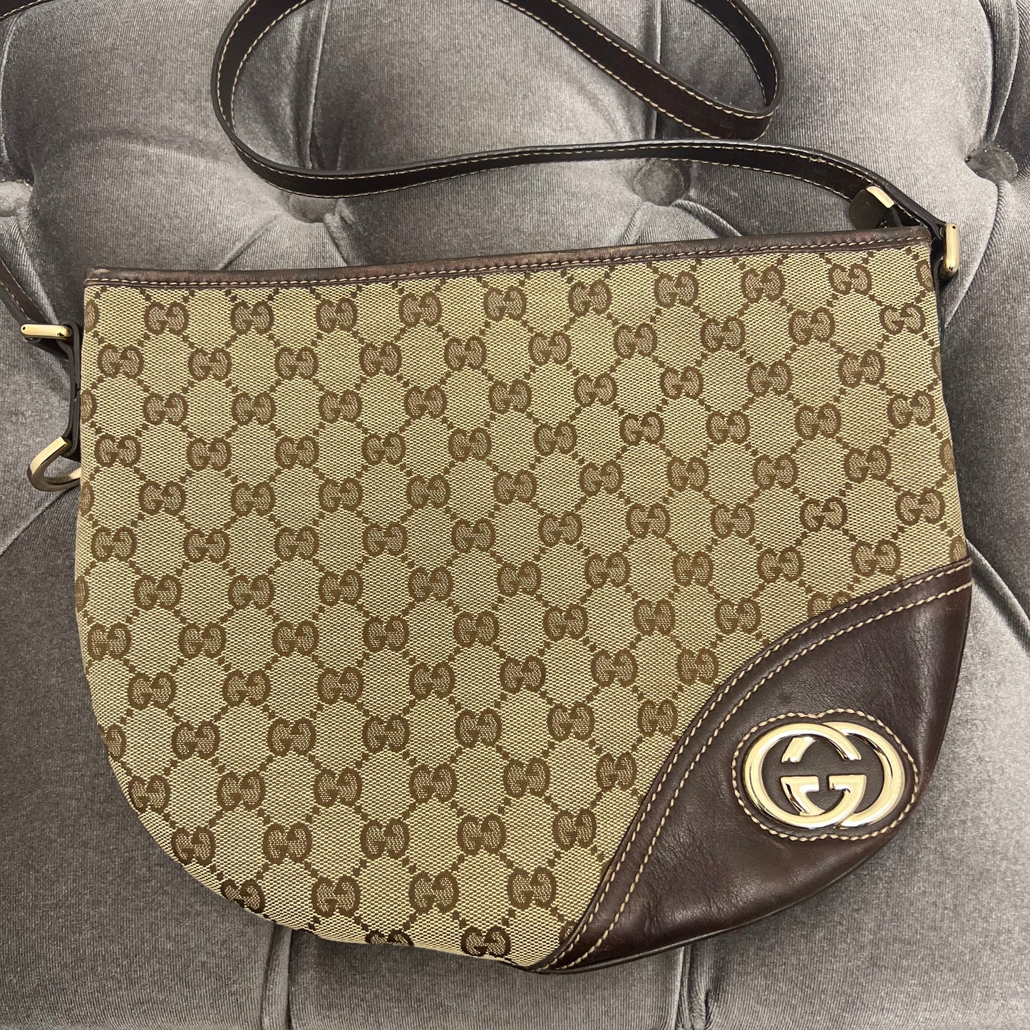 Gucci Medium New Britt Crossbody Bag