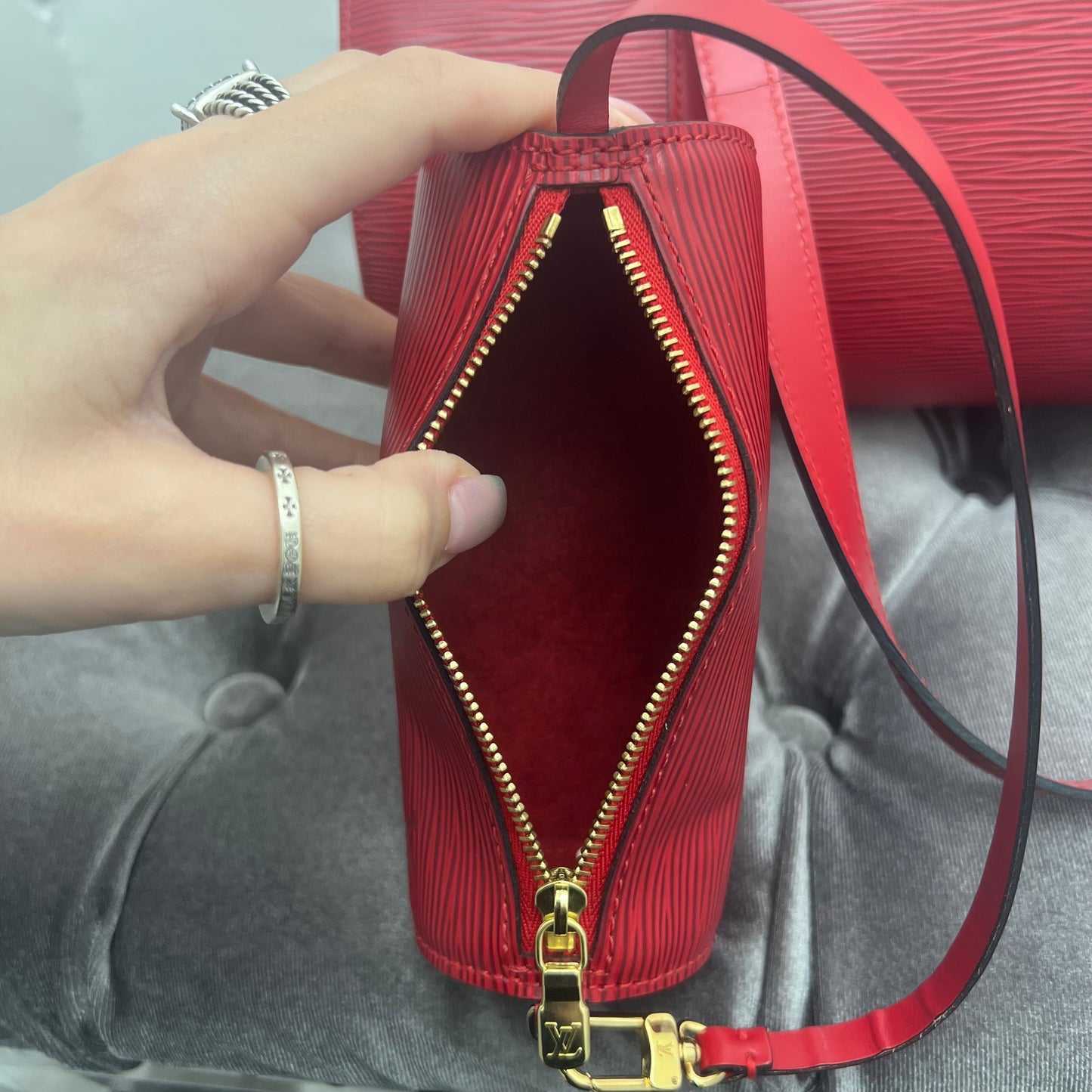 Louis Vuitton Papillon Set Epi Red