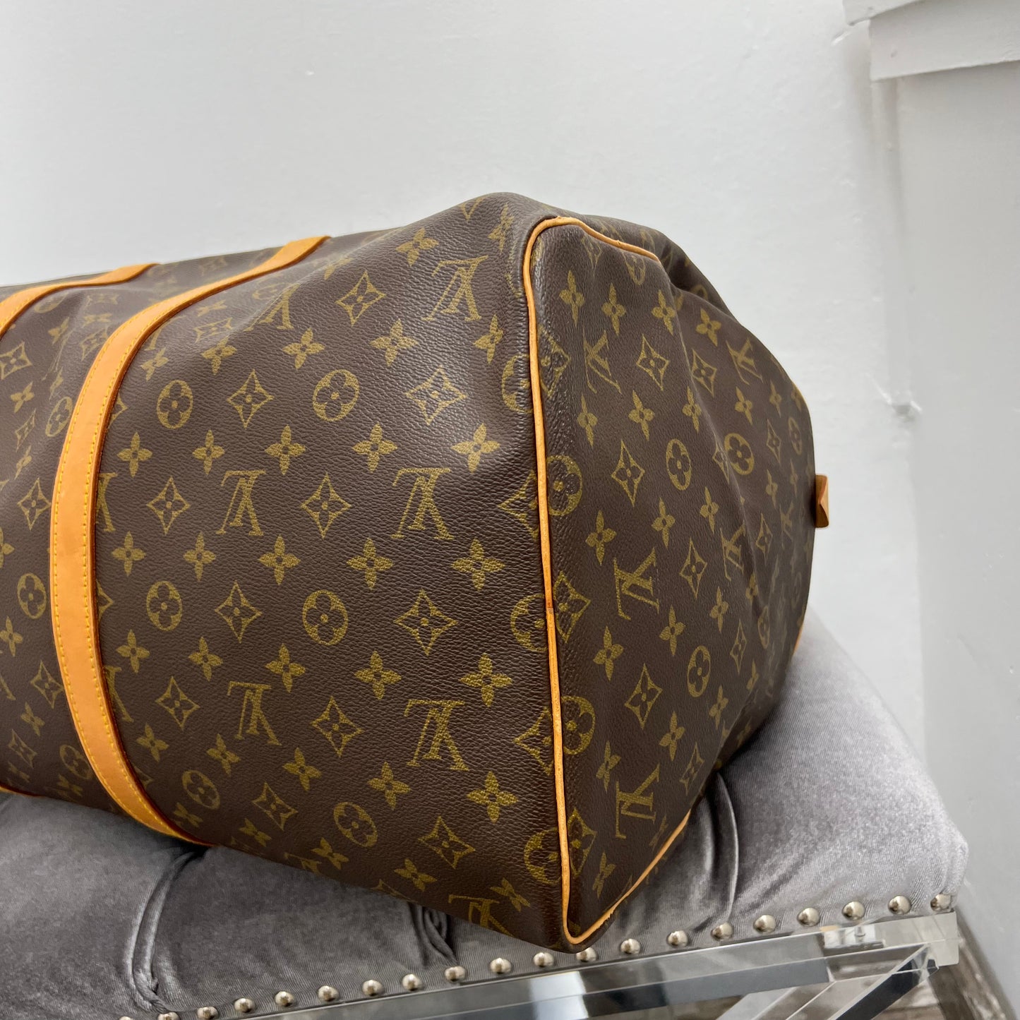 Louis Vuitton Monogram Keepall 55 Duffle Bag