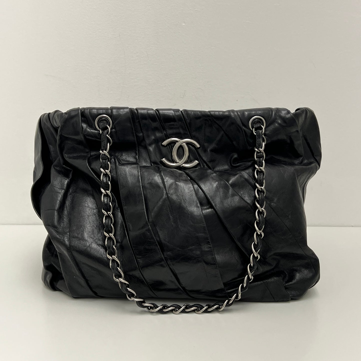 Chanel Twisted Tote Black Silver