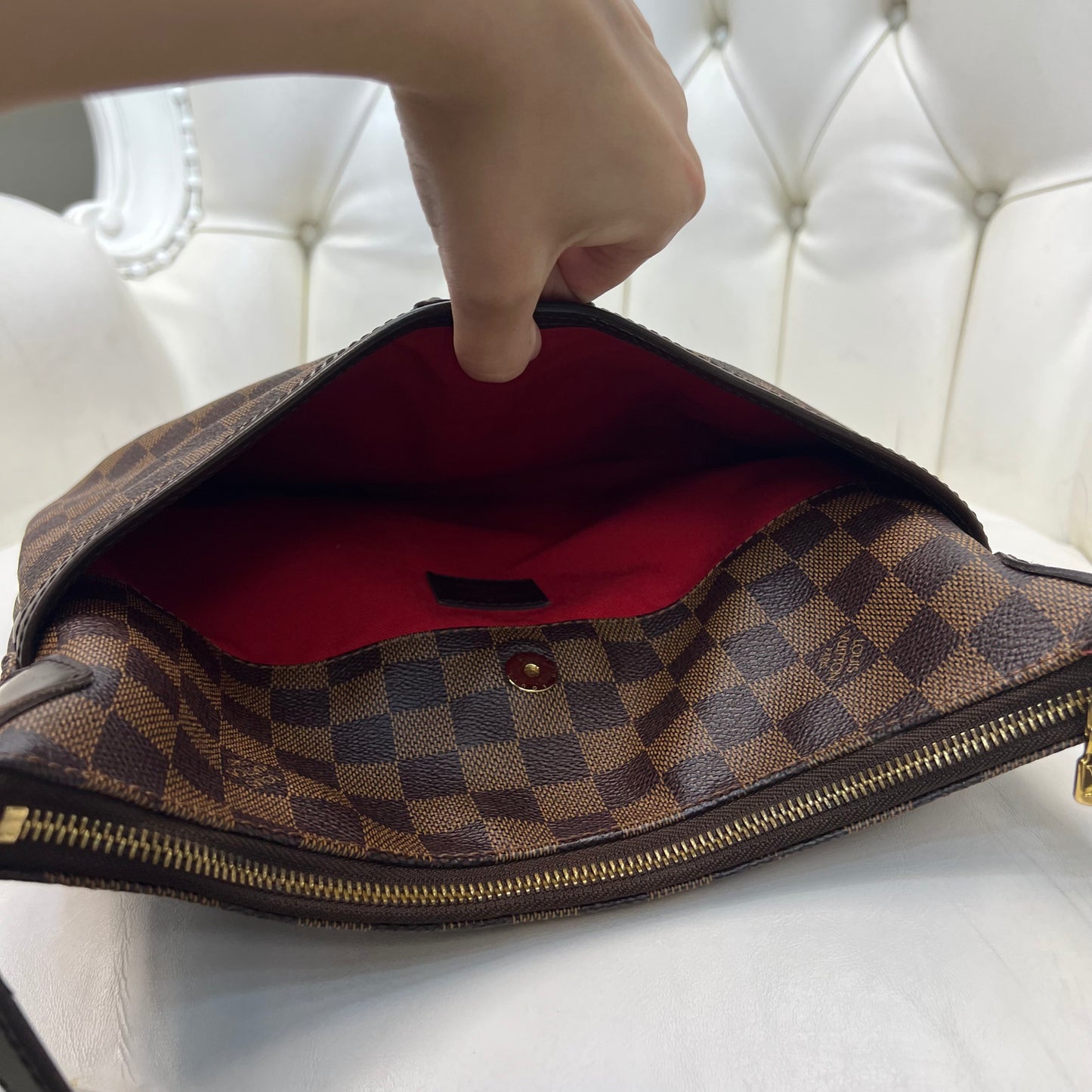 Louis Vuitton Bloomsbury Damier Ebene Crossbody