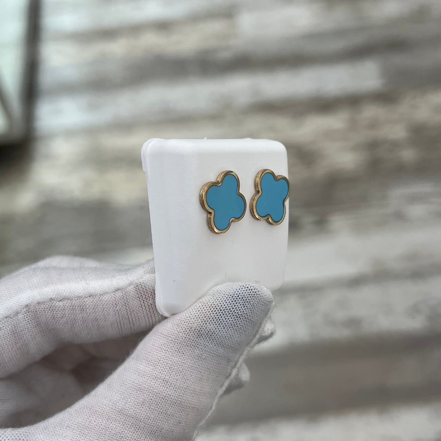 14k Gold Clover Stud Earrings
