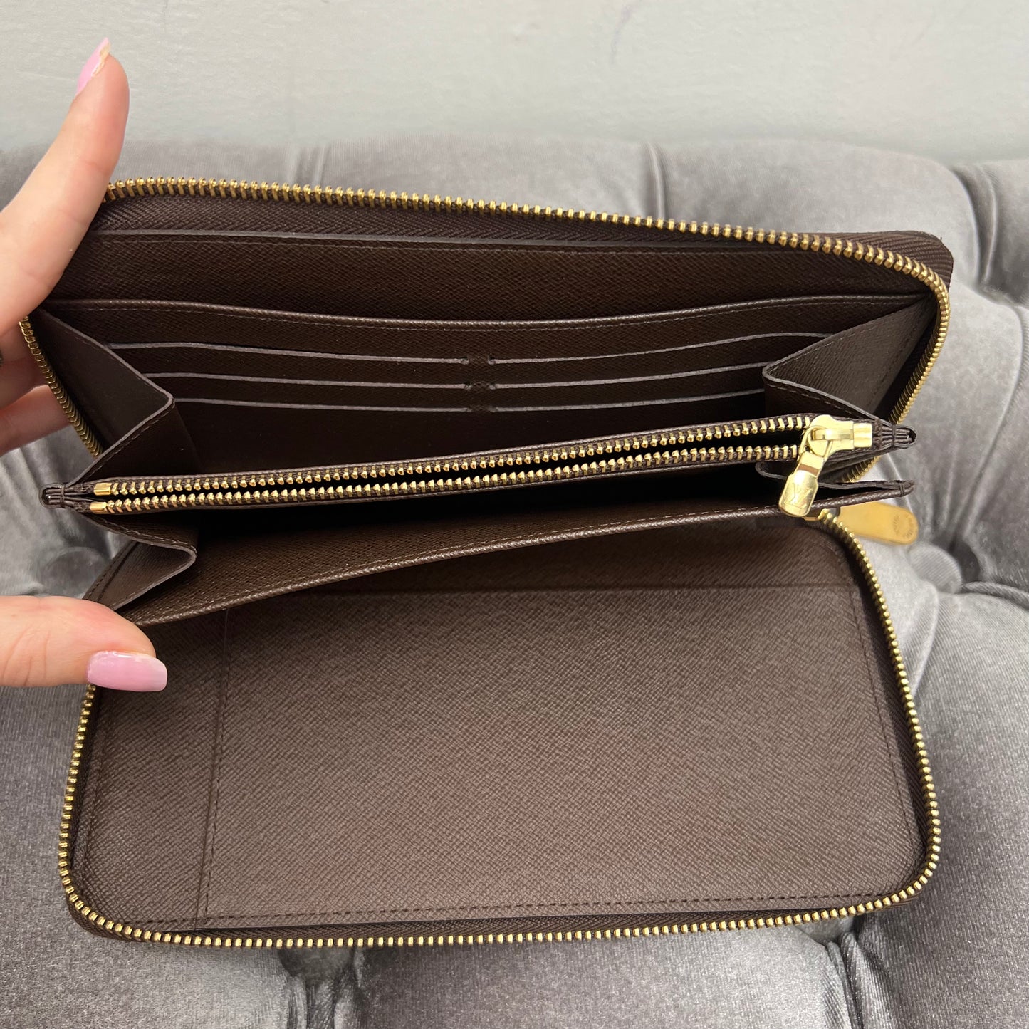 Louis Vuitton Zippy Organizer Damier Ebene