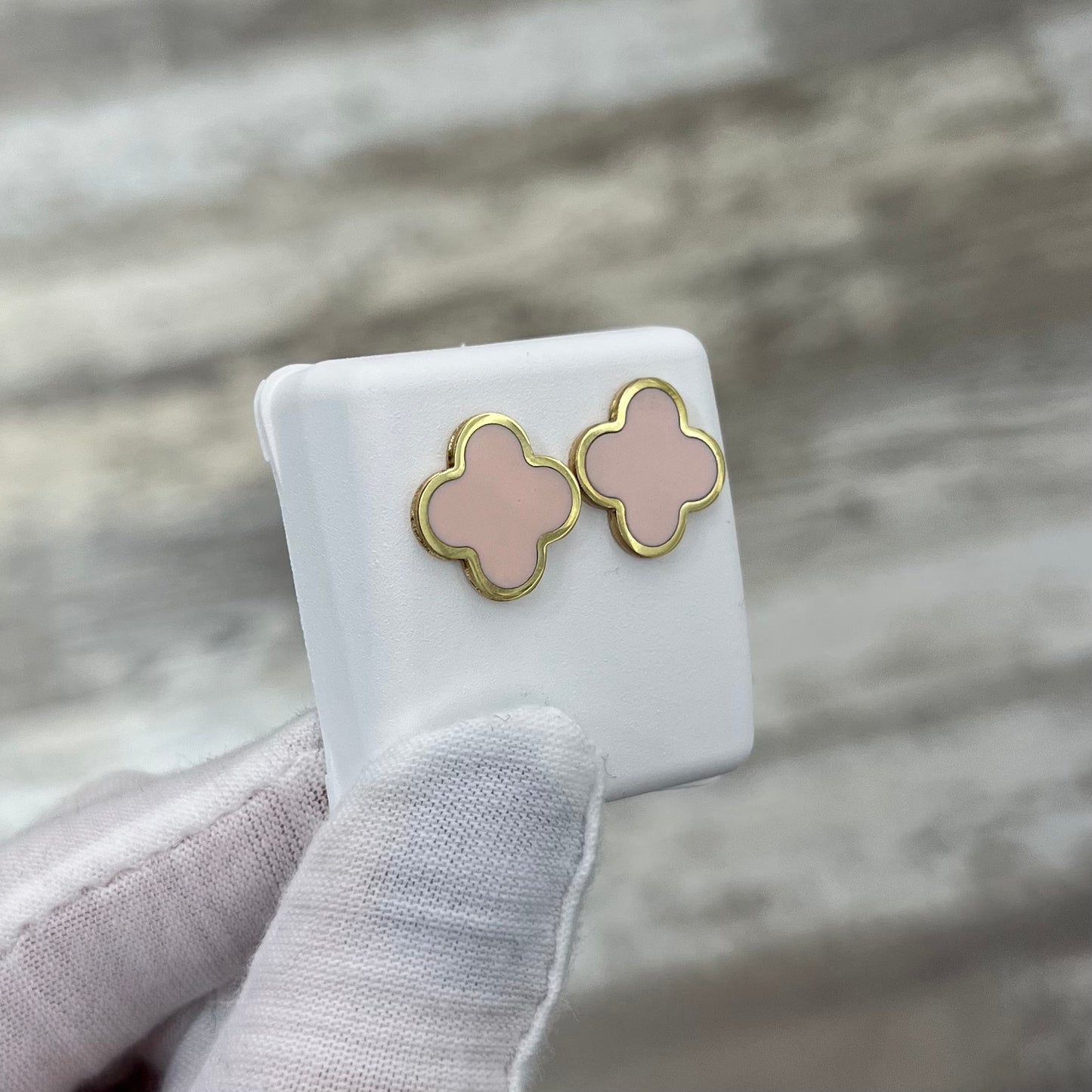 14k Gold Clover Stud Earrings