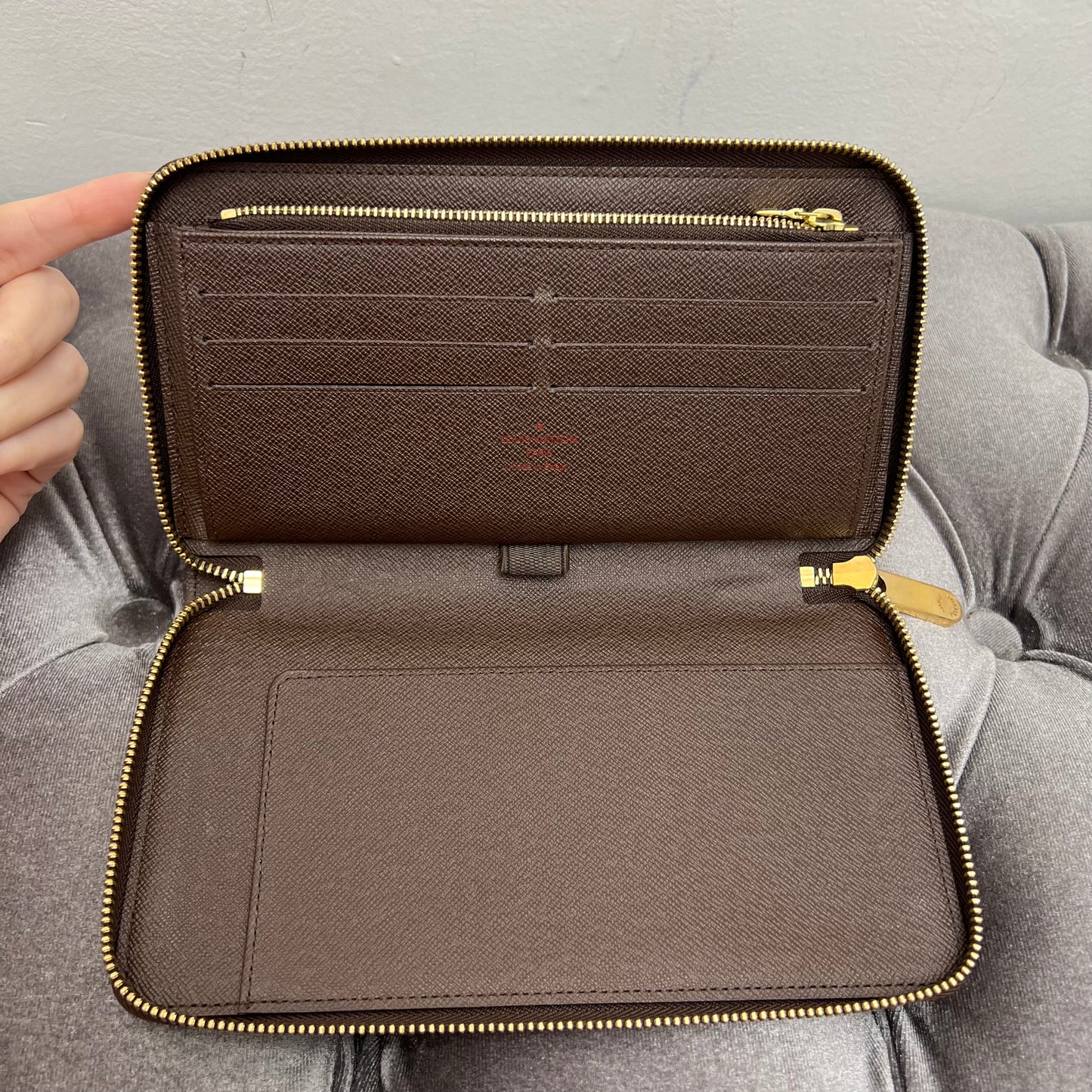 Louis Vuitton Zippy Organizer Damier Ebene