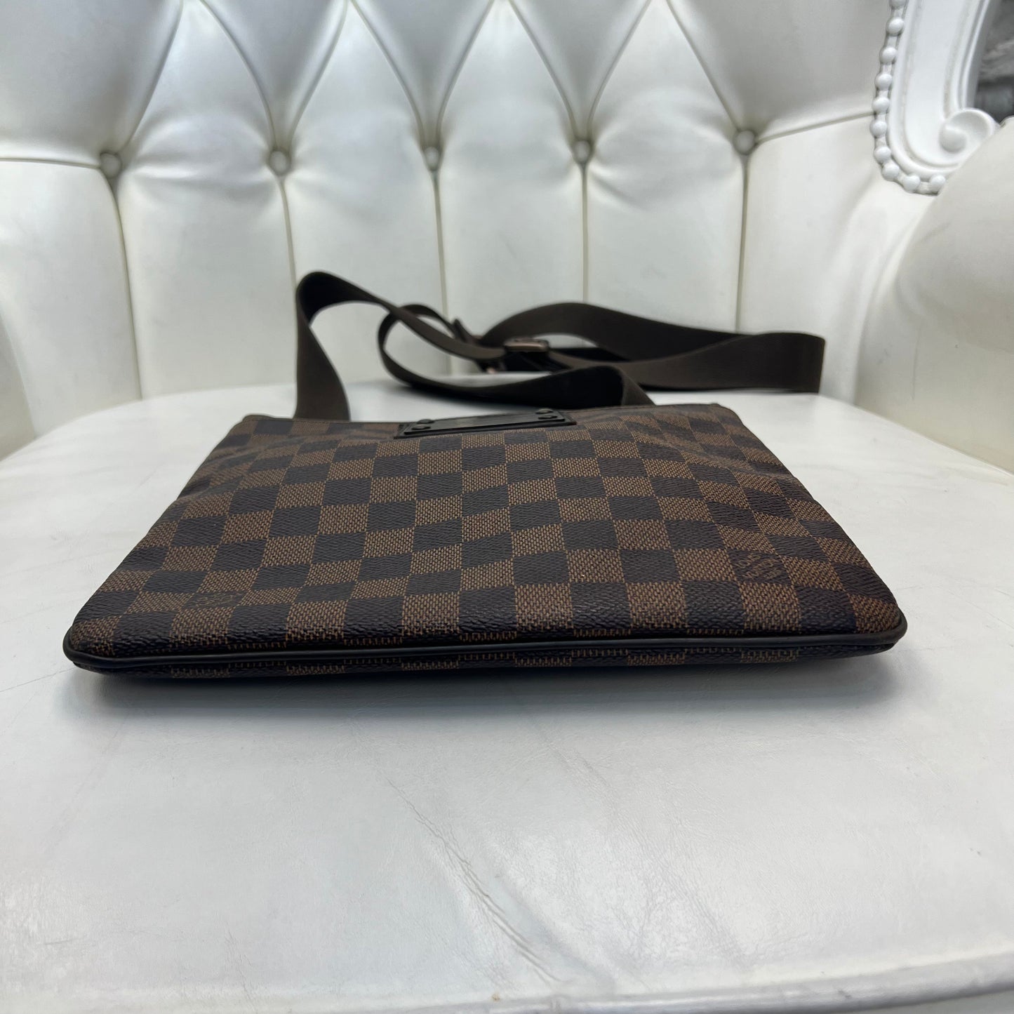 Louis Vuitton Brooklyn Pochette Plate Damier Ebene