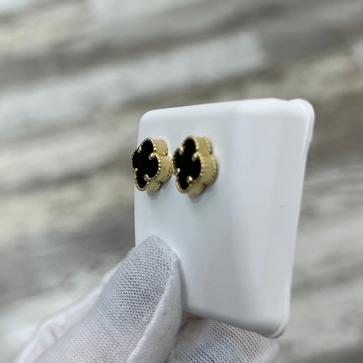 14k Gold Clover Stud Earrings