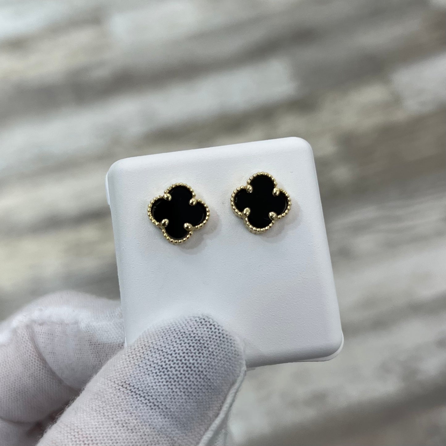 14k Gold Clover Stud Earrings