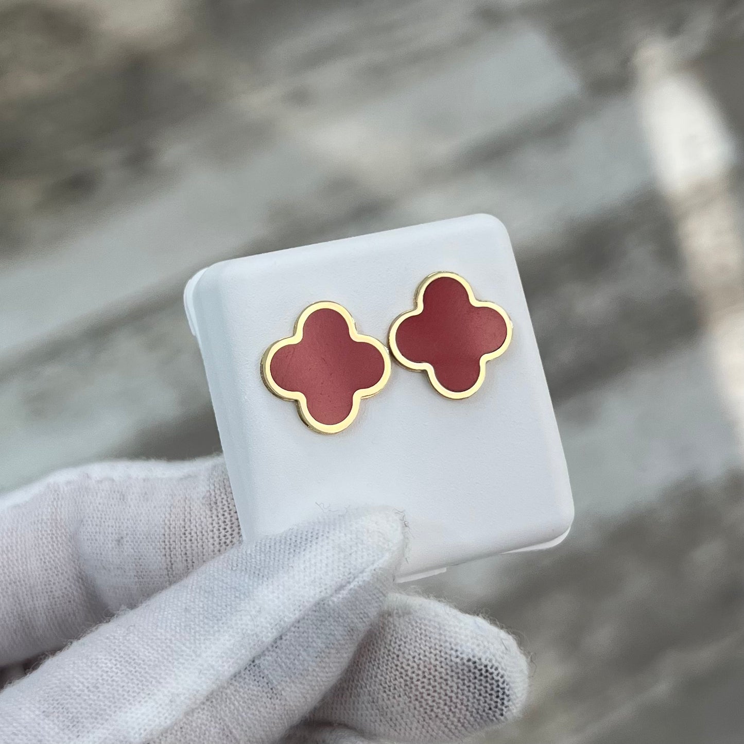 14k Gold Clover Stud Earrings