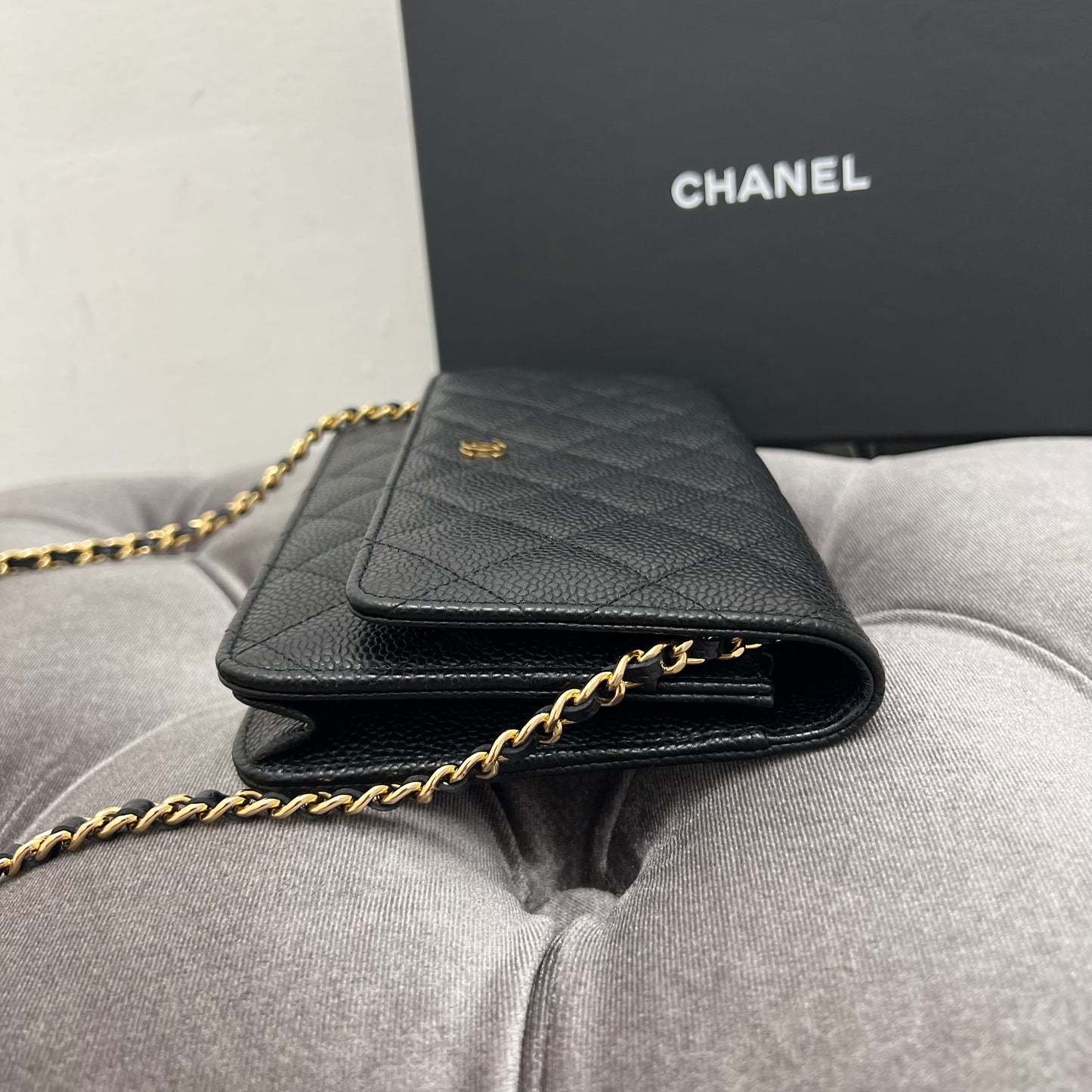 Chanel Wallet on Chain Black and Gold