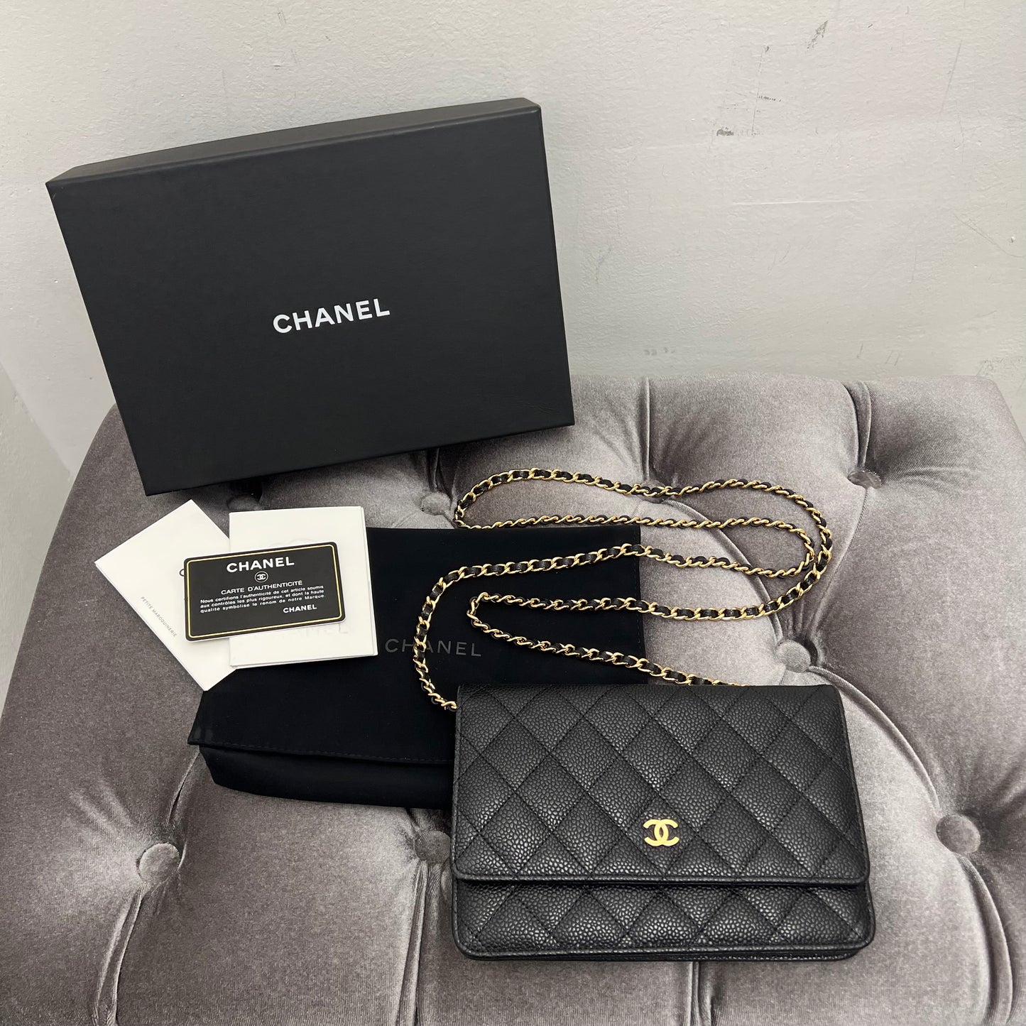Chanel Wallet on Chain Black and Gold