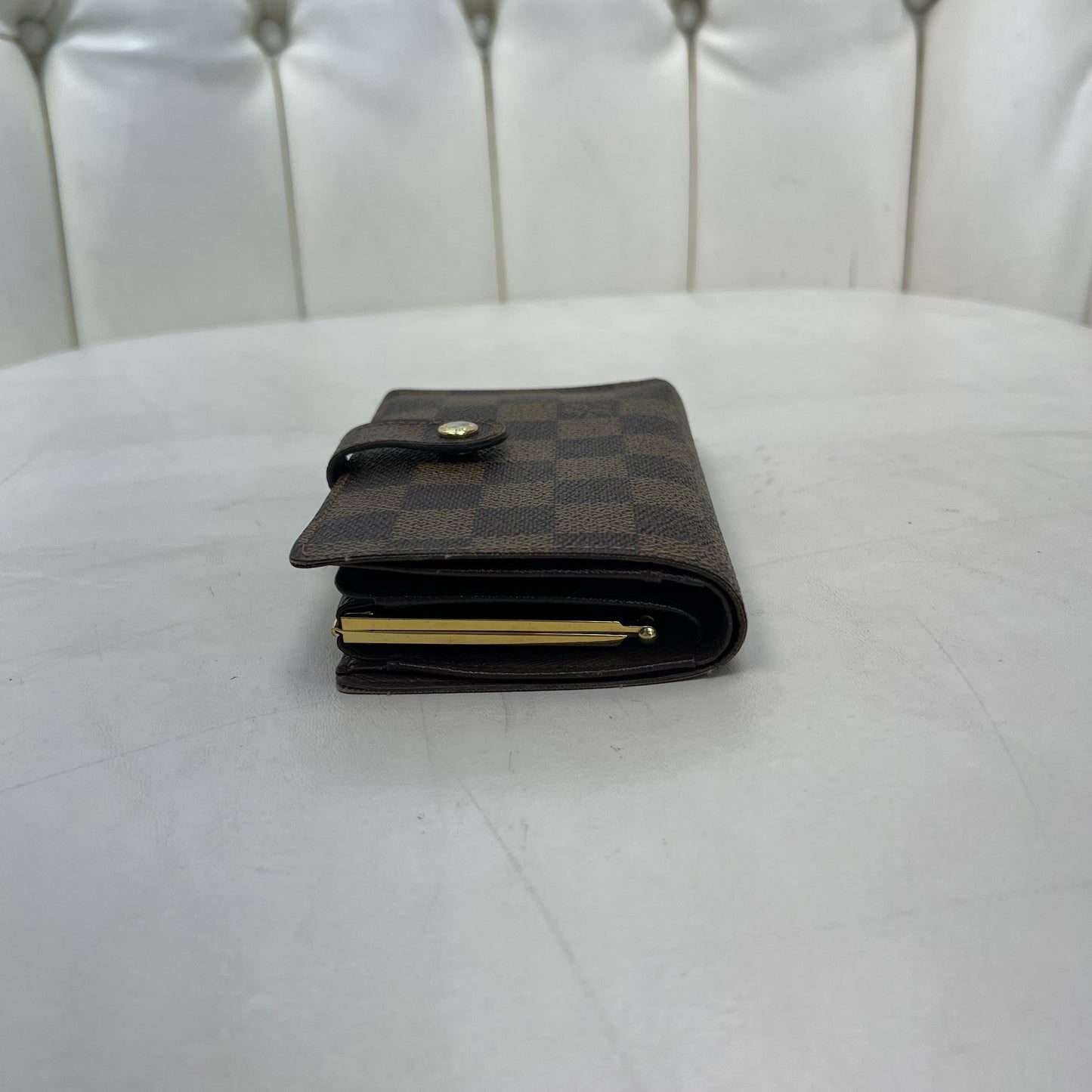 Louis Vuitton Kiss Lock Compact Wallet Damier Ebene