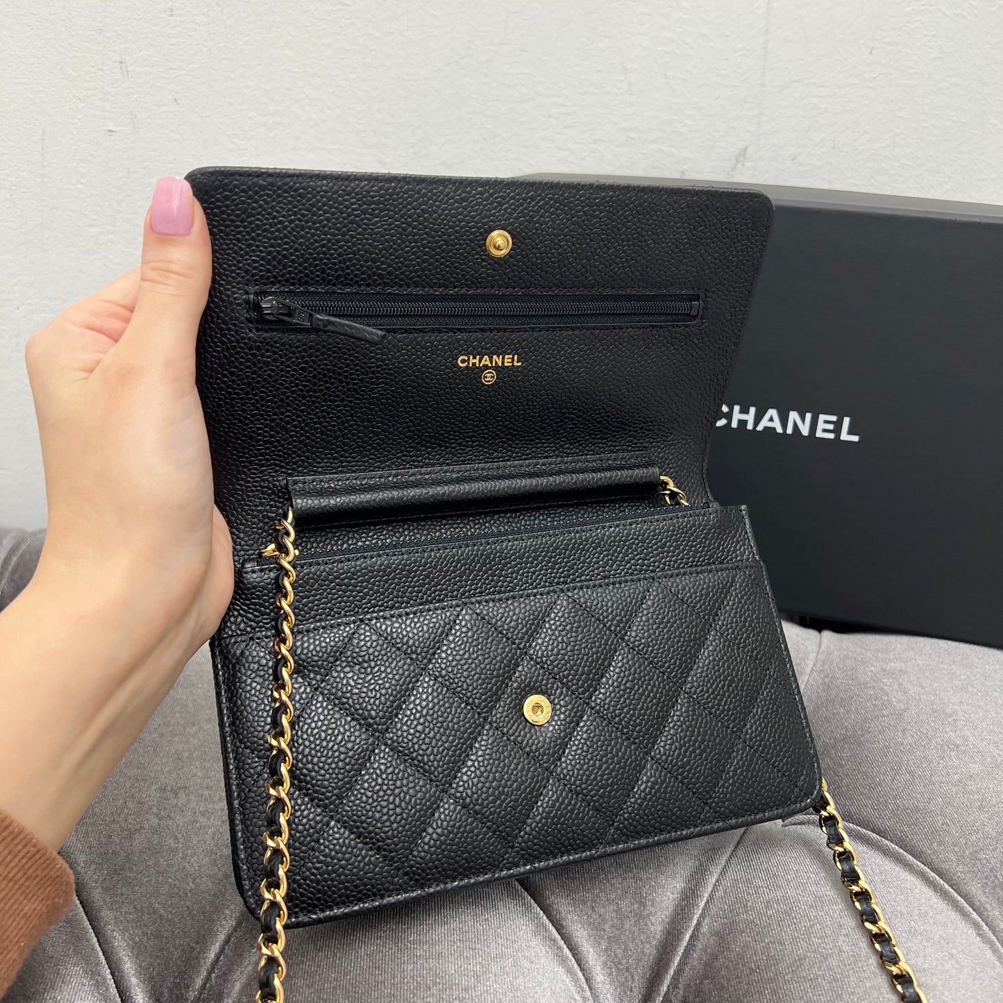 Chanel Wallet on Chain Black and Gold