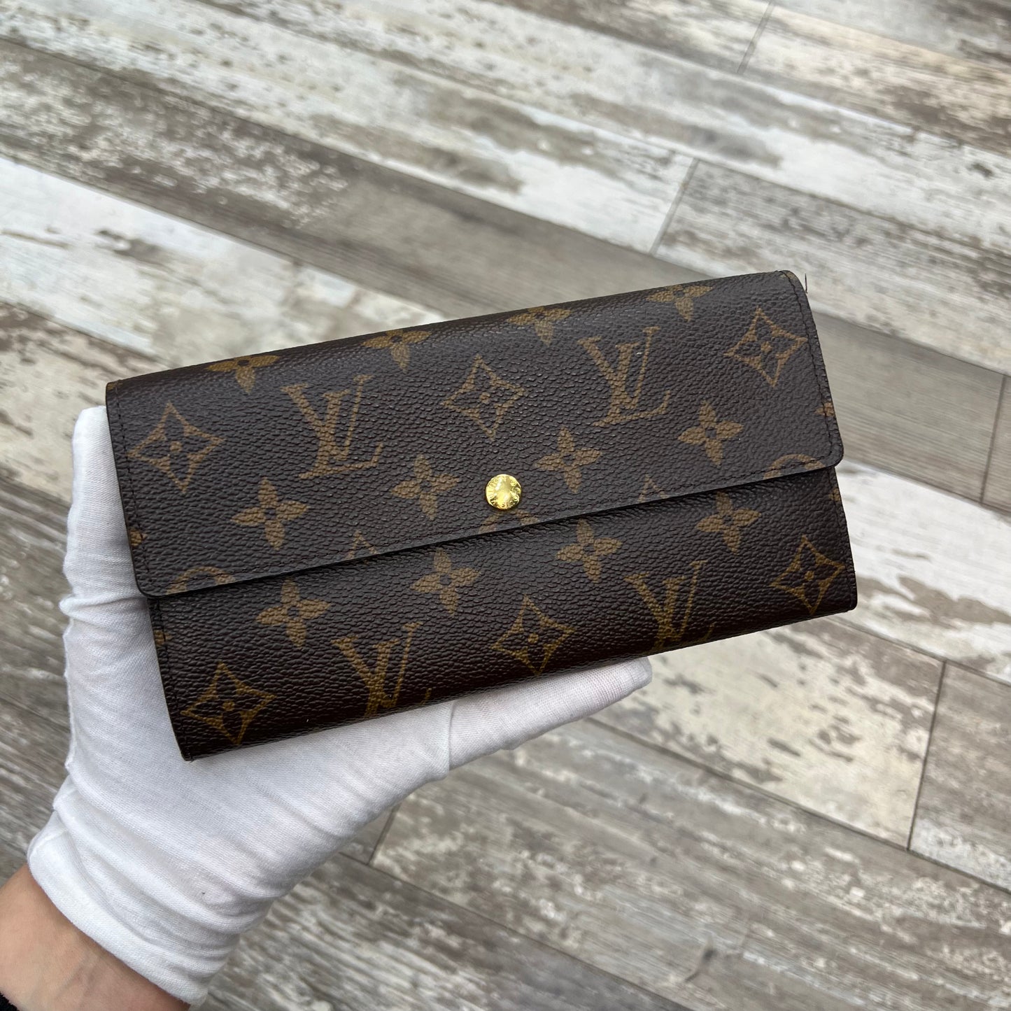 Louis Vuitton Sarah Wallet Monogram