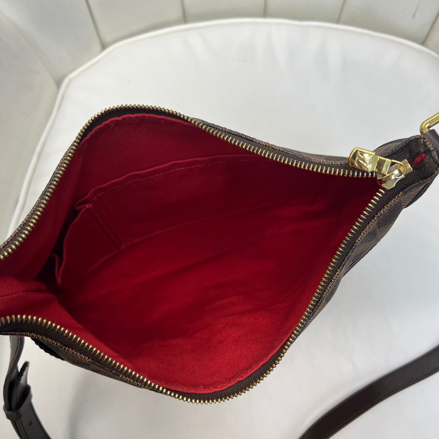 Louis Vuitton Bloomsbury Damier Ebene Crossbody