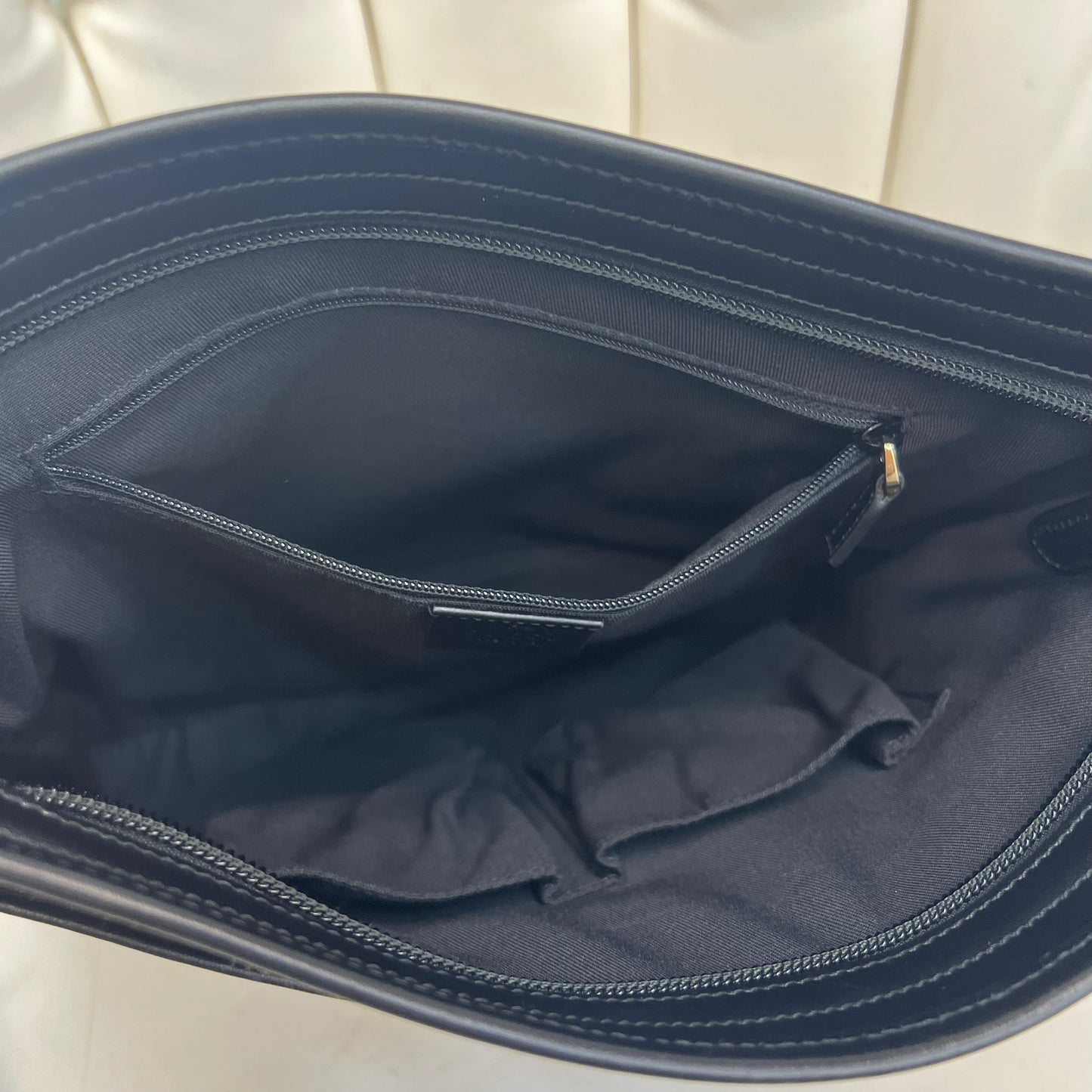 Gucci Web Messenger Crossbody