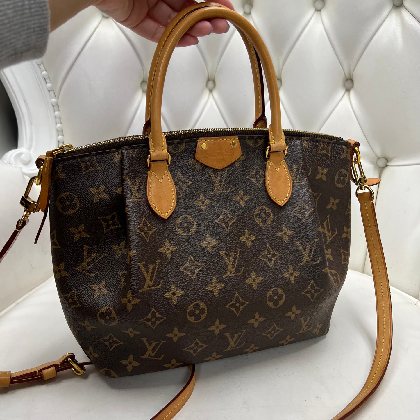 Louis Vuitton Turenne Monogram MM