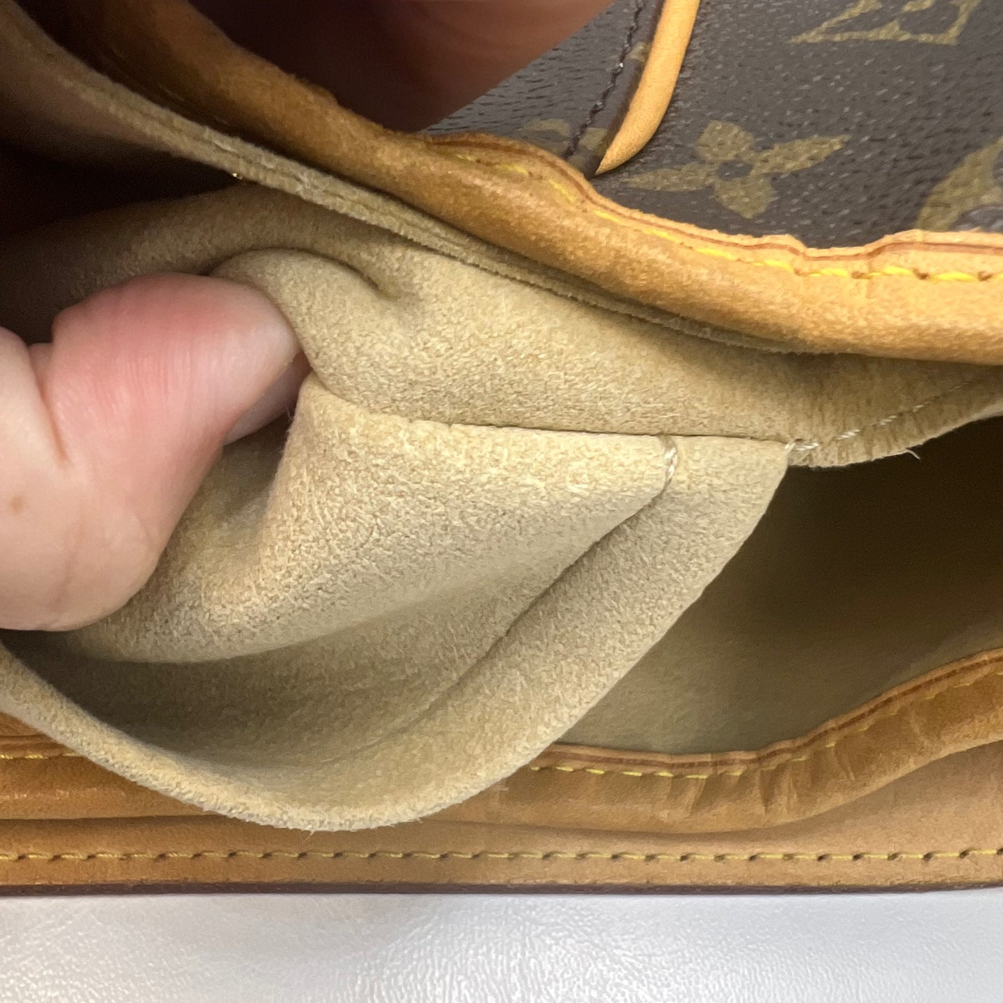 Louis Vuitton Galliera Monogram