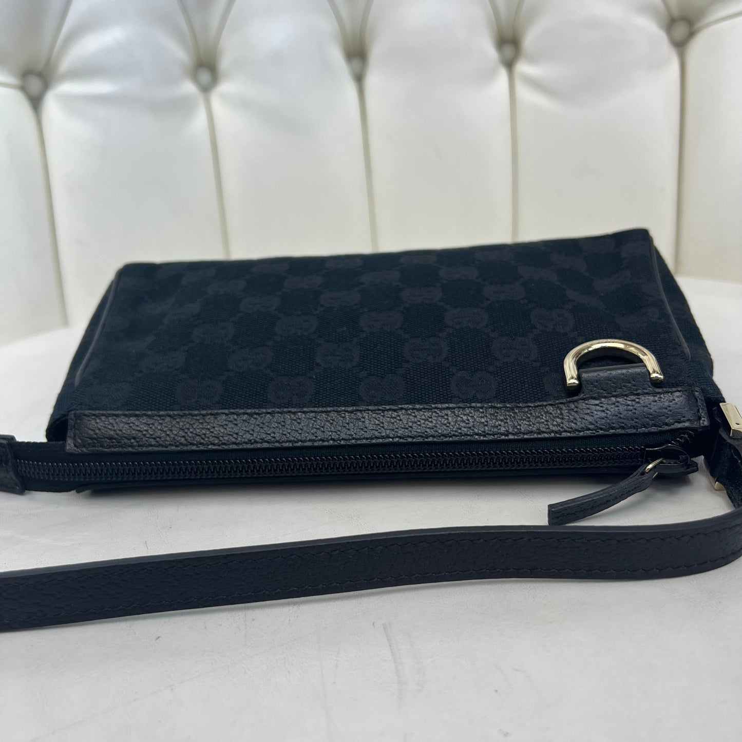 Gucci Abbey Pochette bag