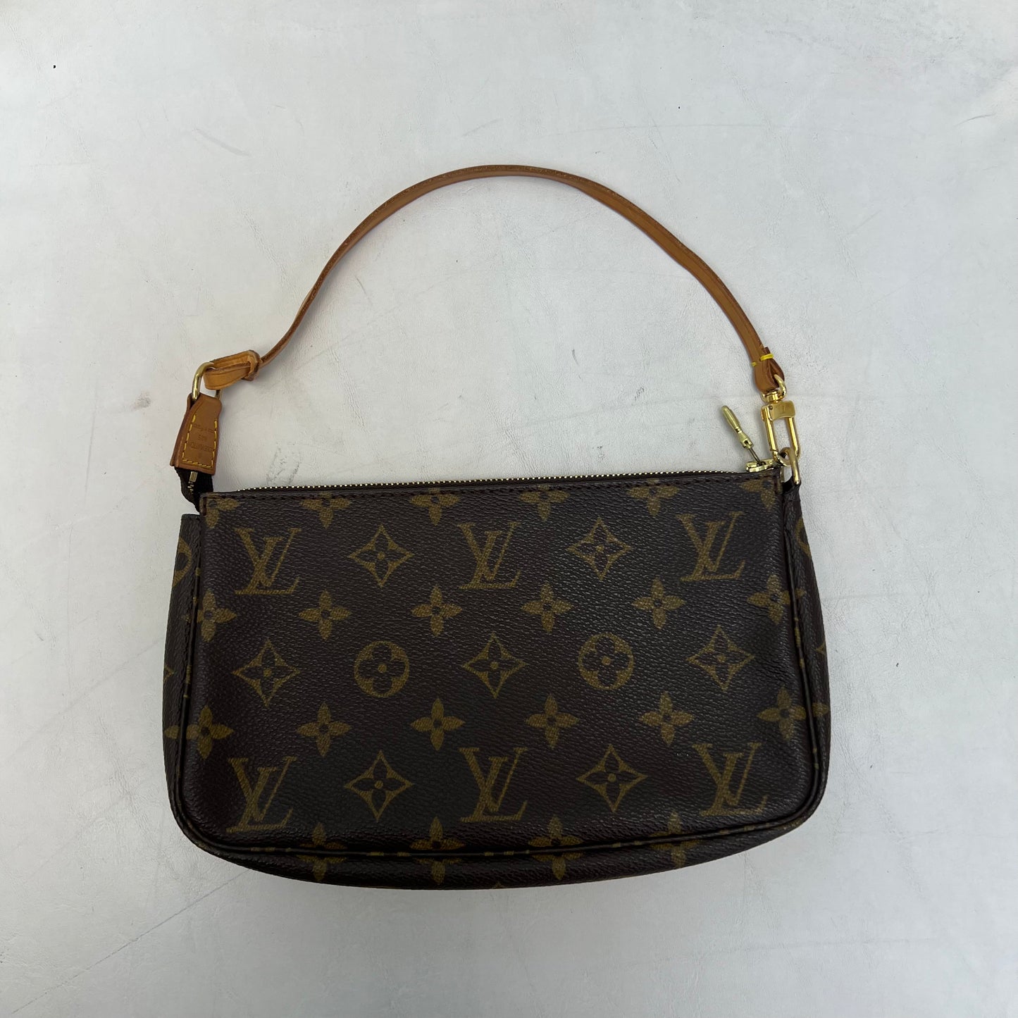 Louis Vuitton Pochette Monogram