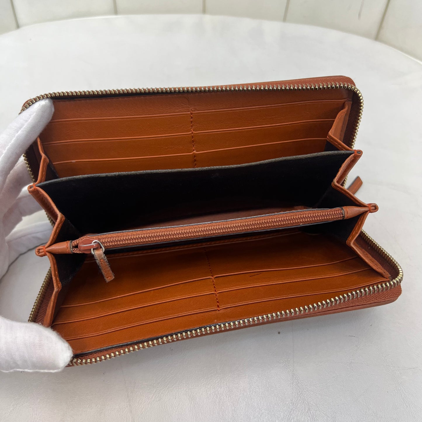 Gucci Zipper Wallet