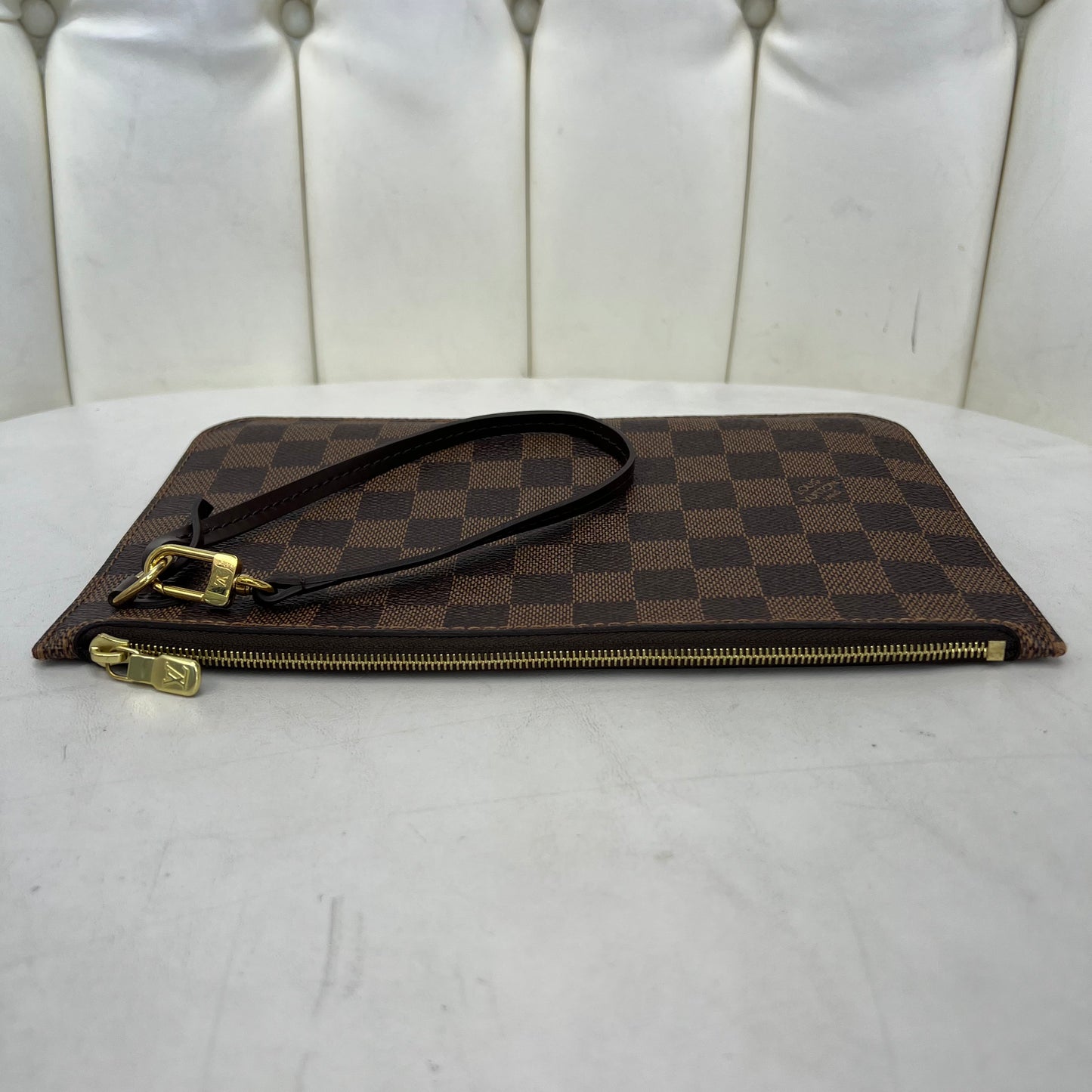Louis Vuitton Neverfull Pouch Damier Ebene